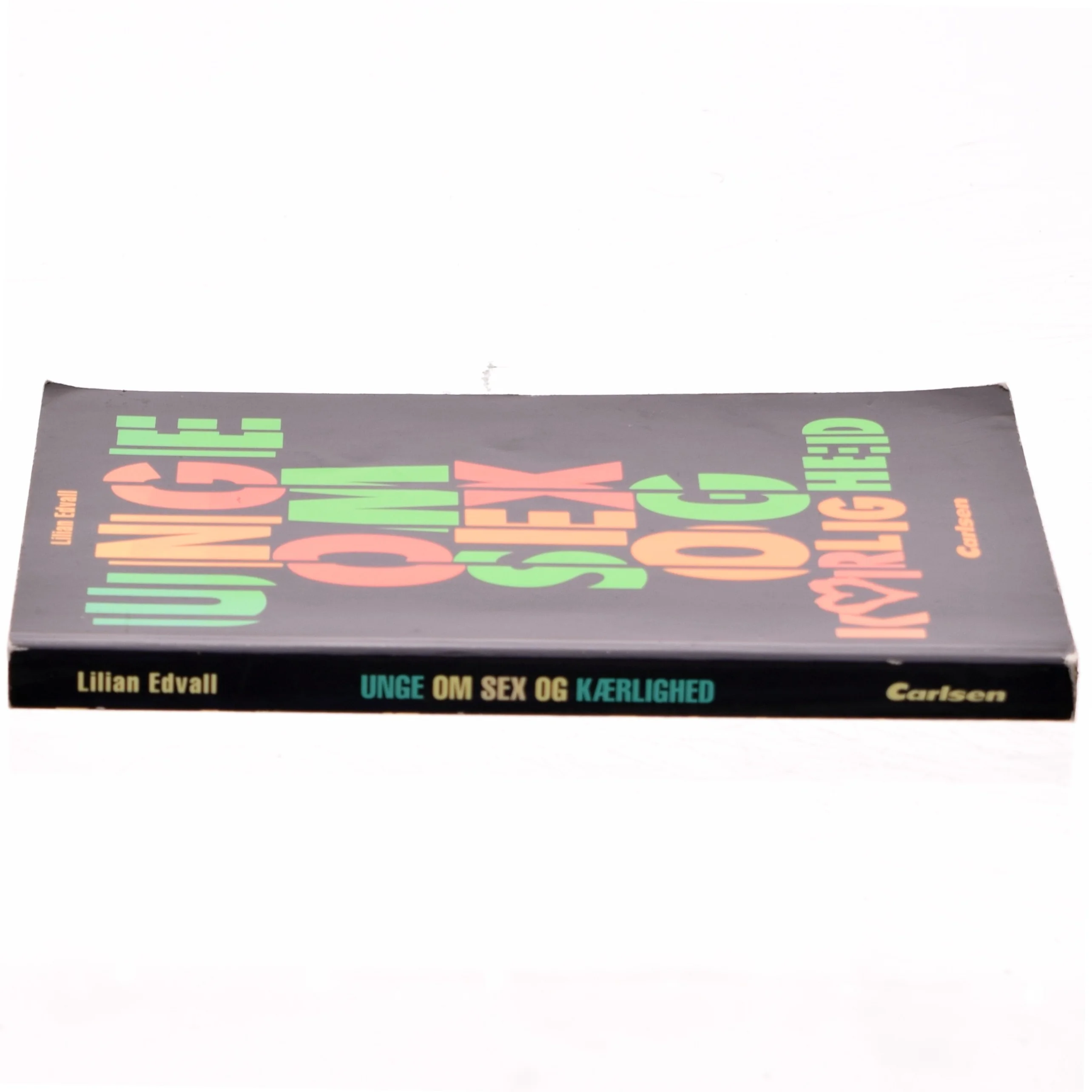 Unge om sex og kærlighed af Lillian Edvall