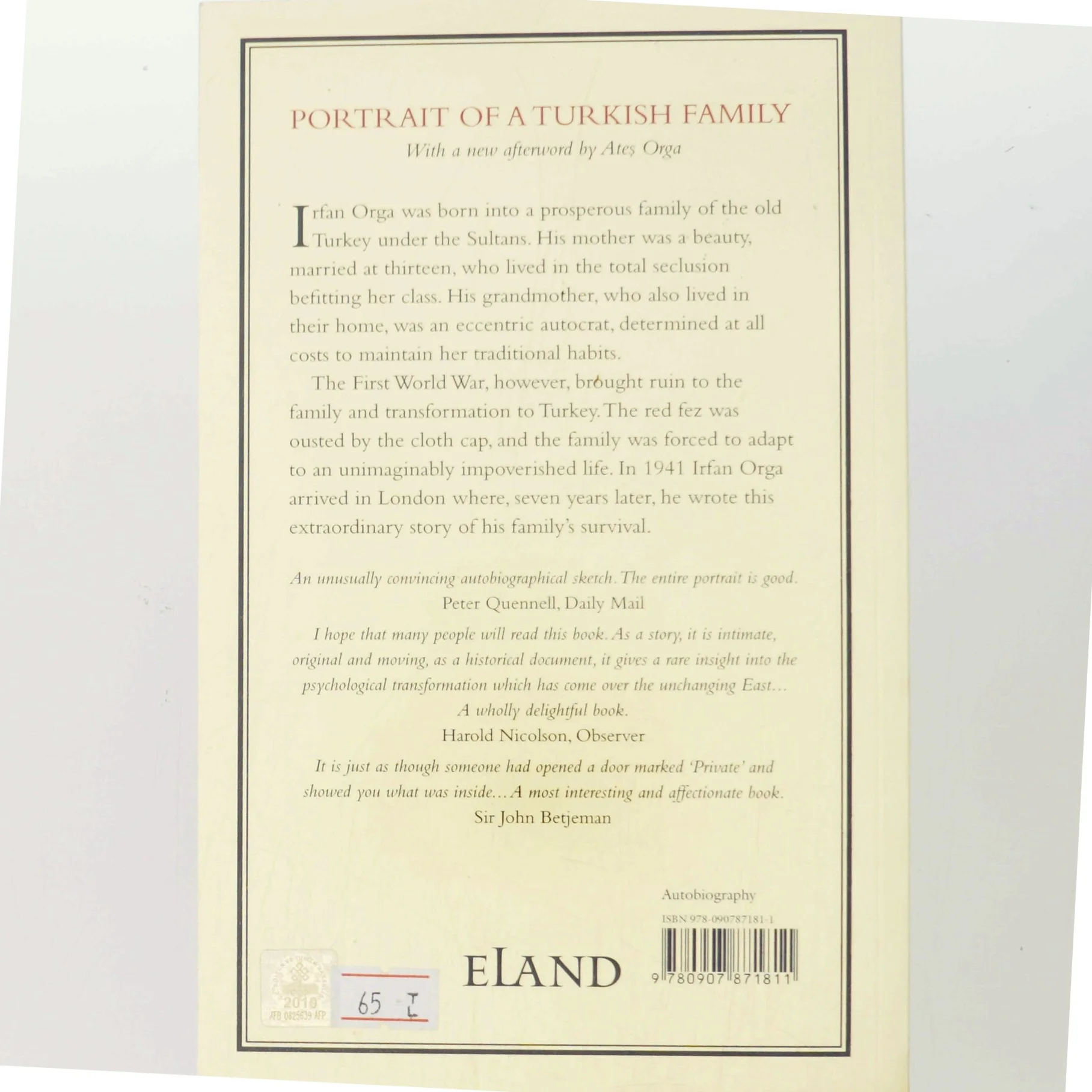 Portrait of a Turkish family af Irfan Orga (Bog)