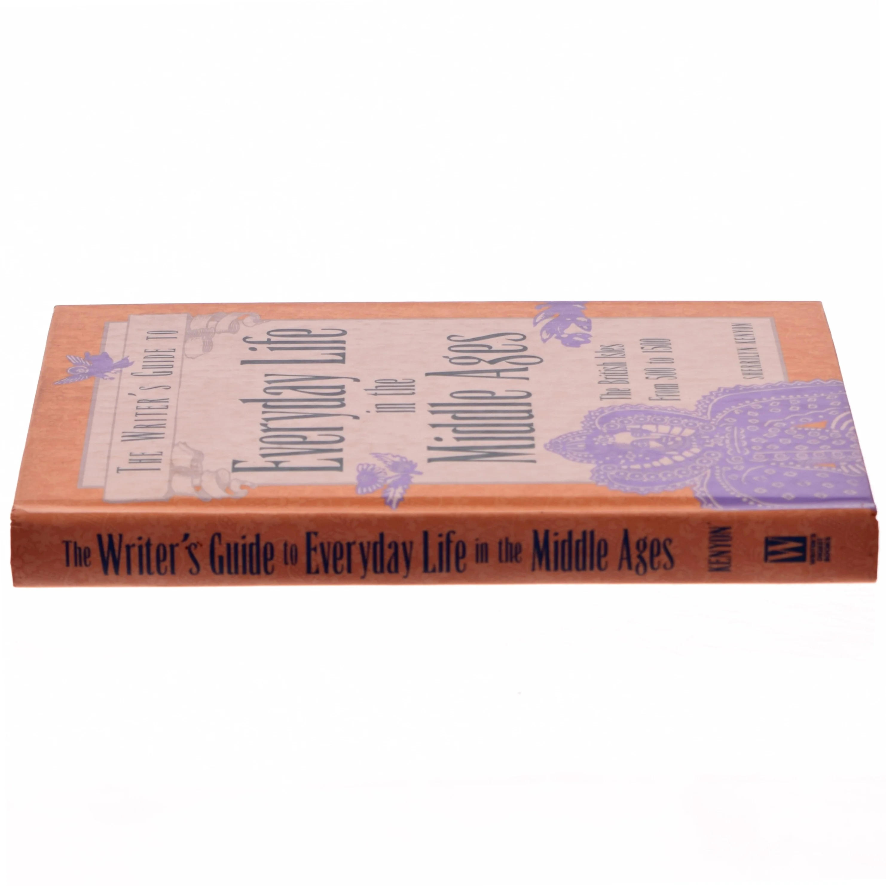 The Writer's Guide to Everyday Life in the Middle Ages af Sherrilyn Kenyon (Bog)