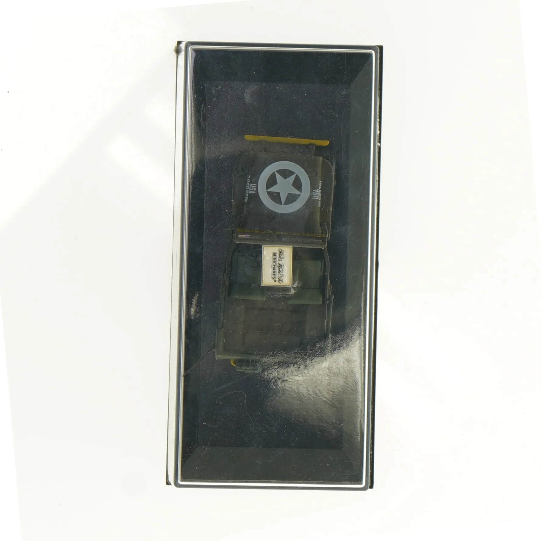 Militær Jeep Model Bil fra Pauls Model Art i ORIGINAL EMBALLAGE (str. 15 x 7 cm)