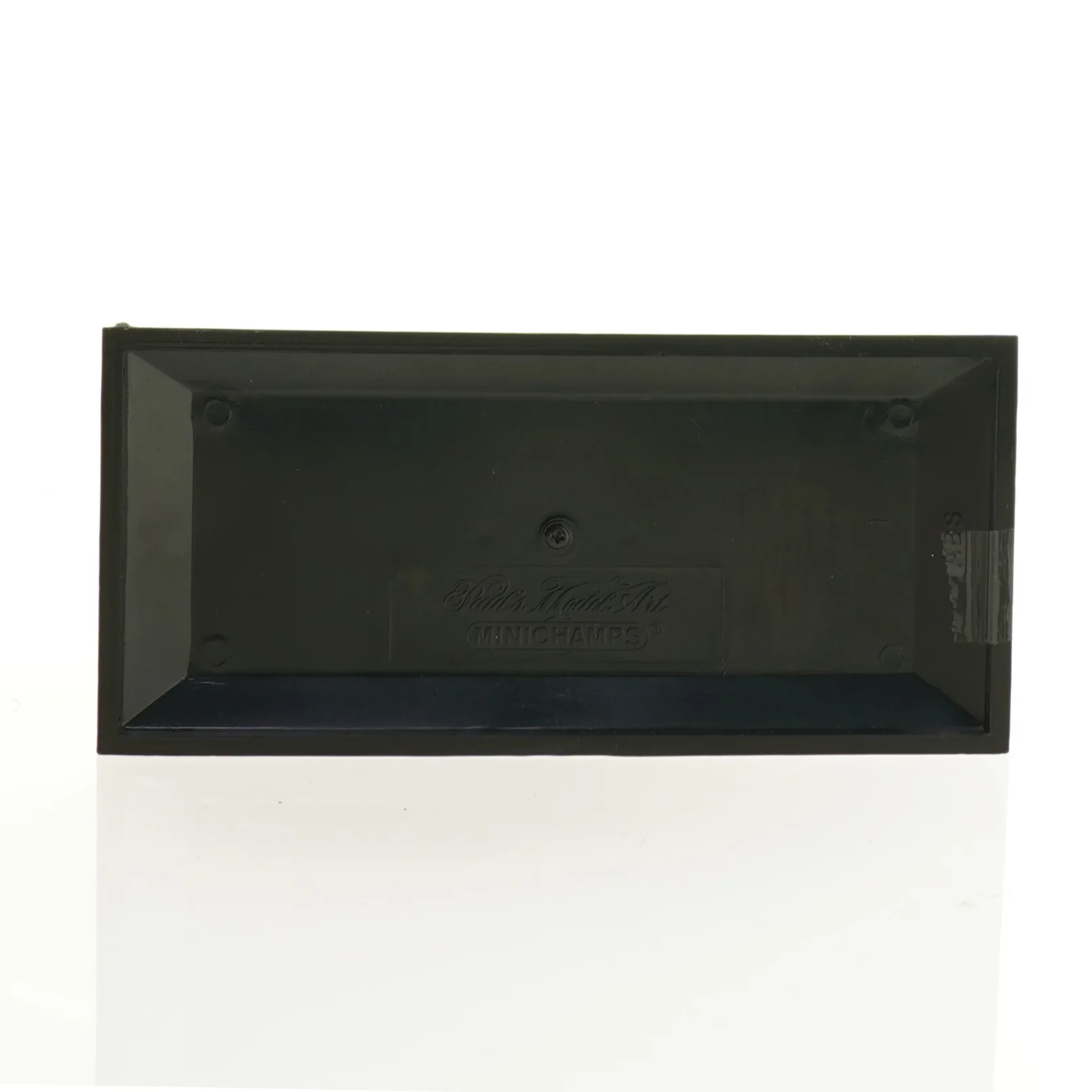 Militær Jeep Model Bil fra Pauls Model Art i ORIGINAL EMBALLAGE (str. 15 x 7 cm)