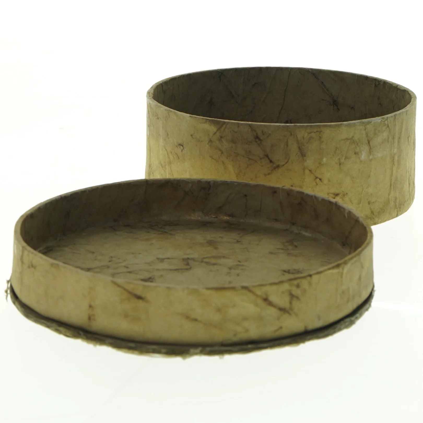 Rund æske med druemotiv på låget (str. Diameter 17 cm h 7 cm)