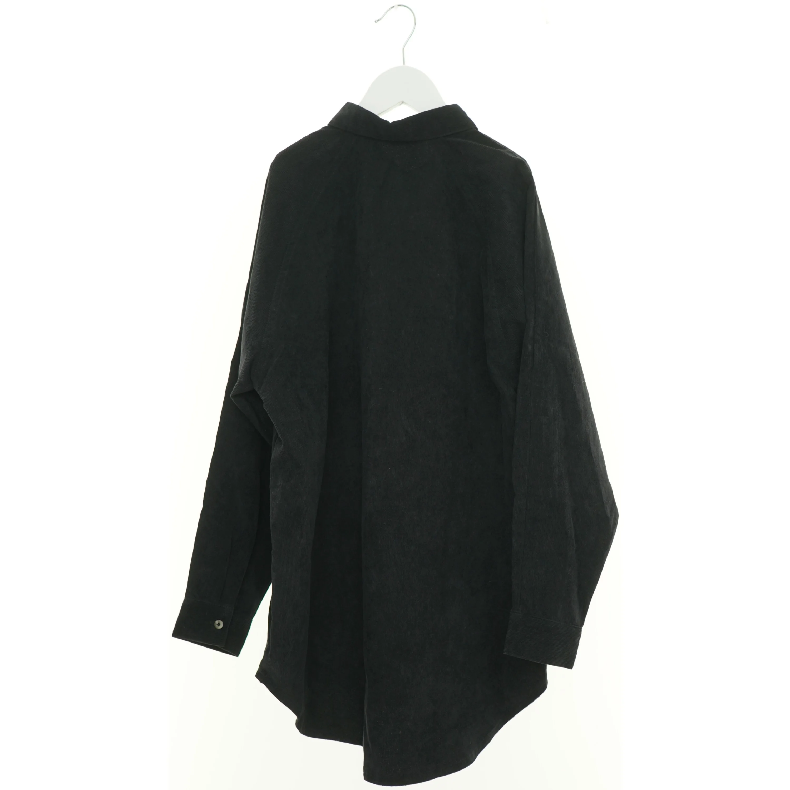 NY MED PRISMÆRKE Skjorte fra H&M (str. 146 cm)