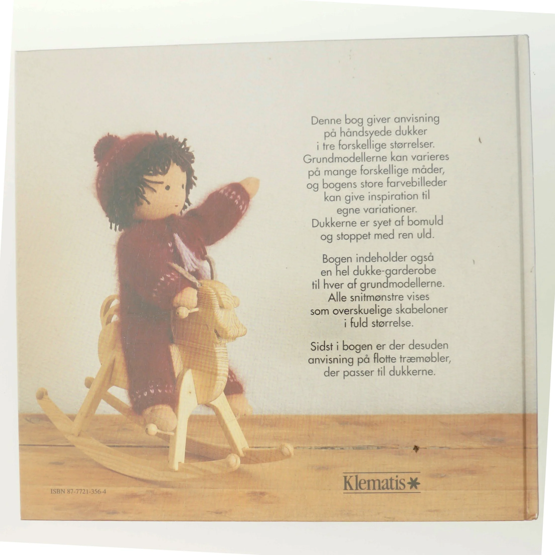 Håndsyede Dukker af Anne Meyer (Bog)