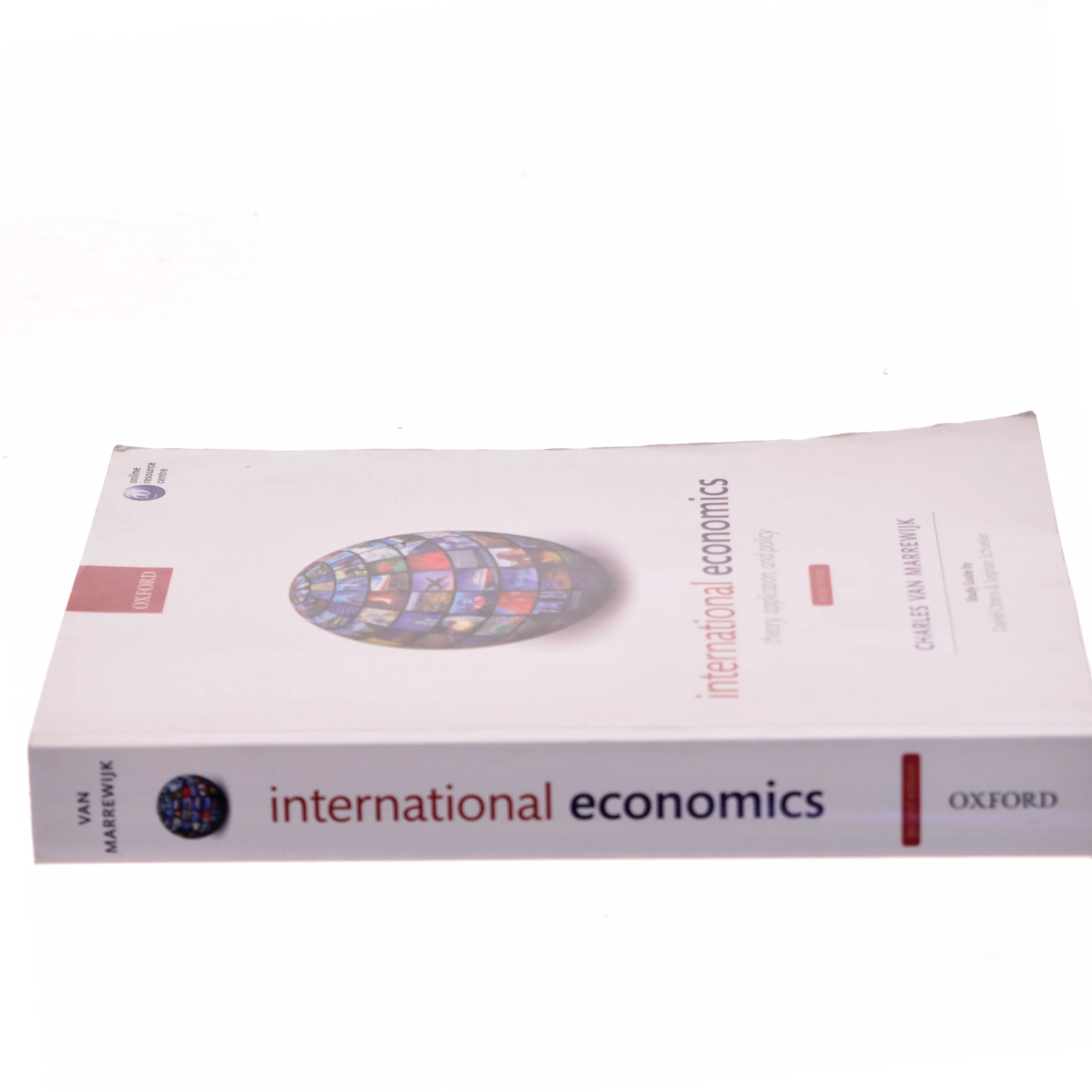 International economics : theory, application, and policy af Charles Van Marrewijk (Bog)