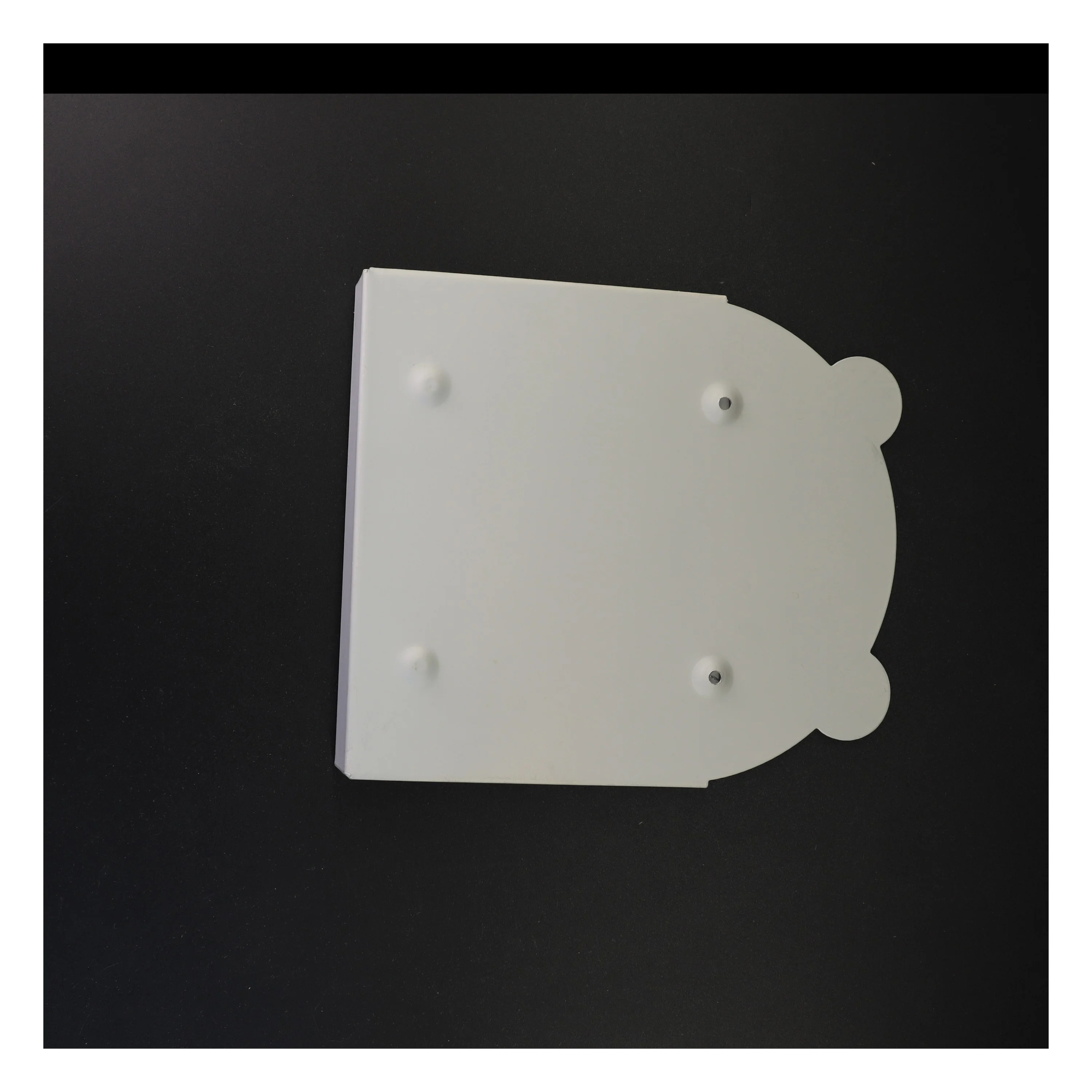 Hylde med spejl og knager (str. 26 x 22 cm)