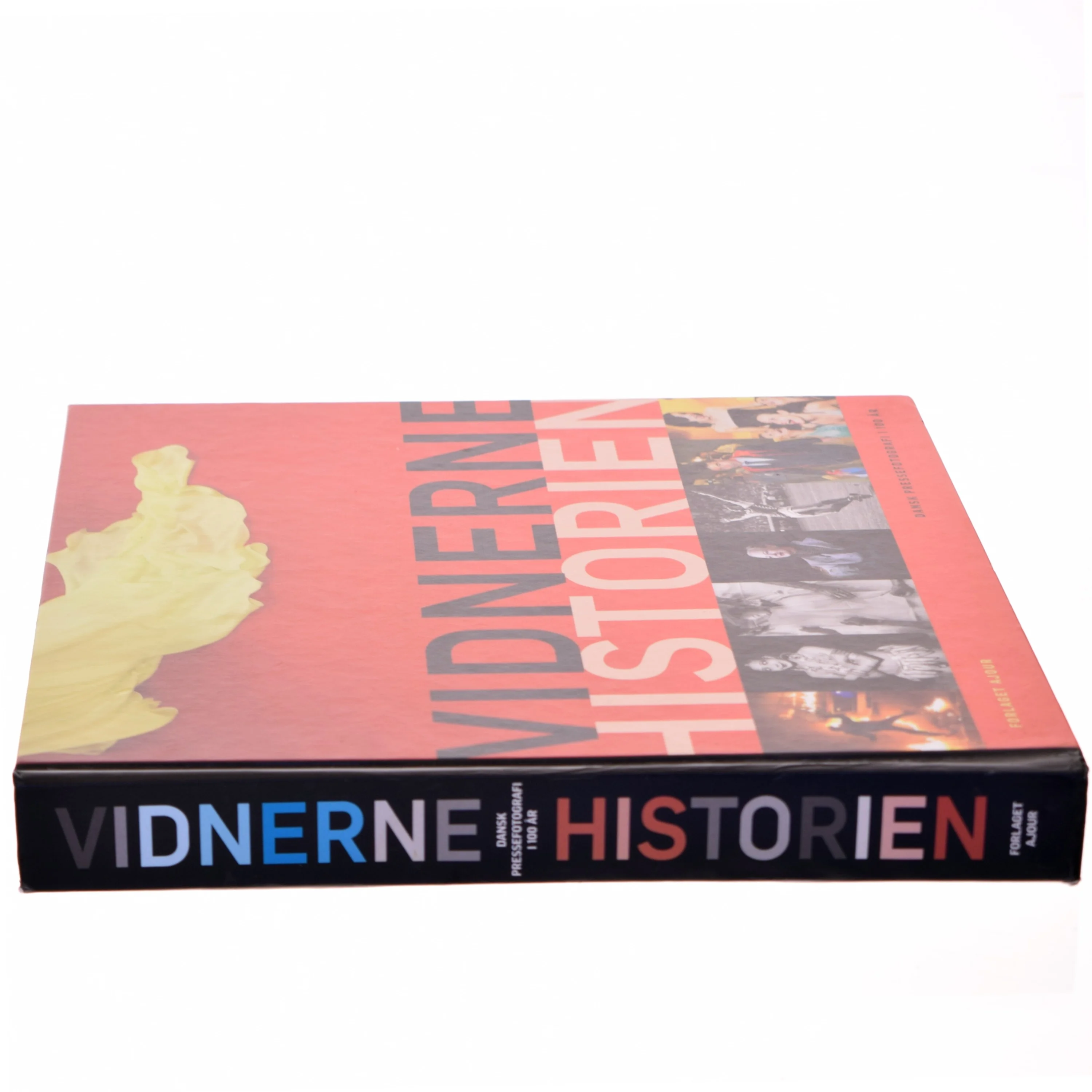 Vidnerne - historien : dansk pressefotografi i 100 år (Bog)