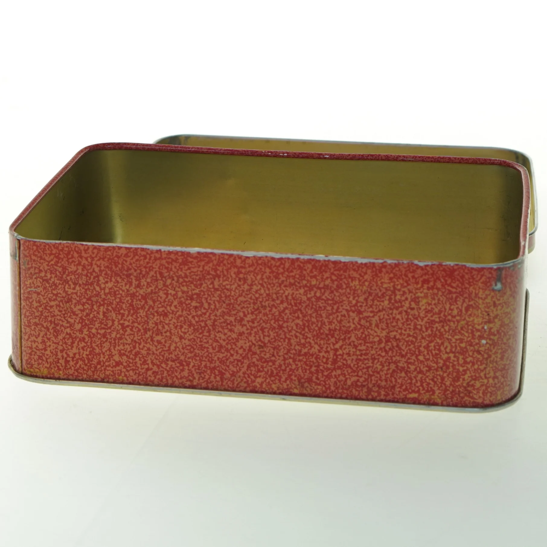 Dekorativ metalæske med landskabsmotiv (str. 19,5 x. 13,5 cm)