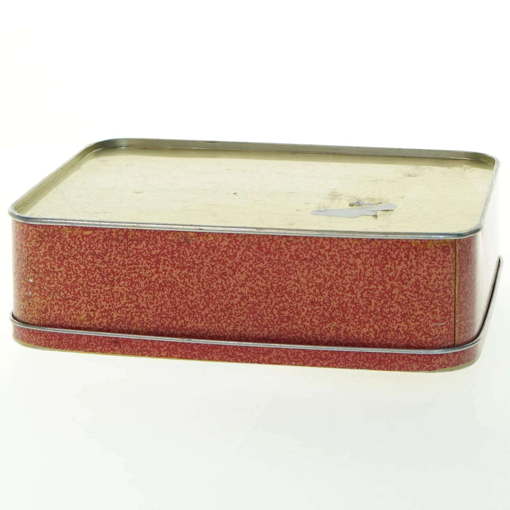 Dekorativ metalæske med landskabsmotiv (str. 19,5 x. 13,5 cm)