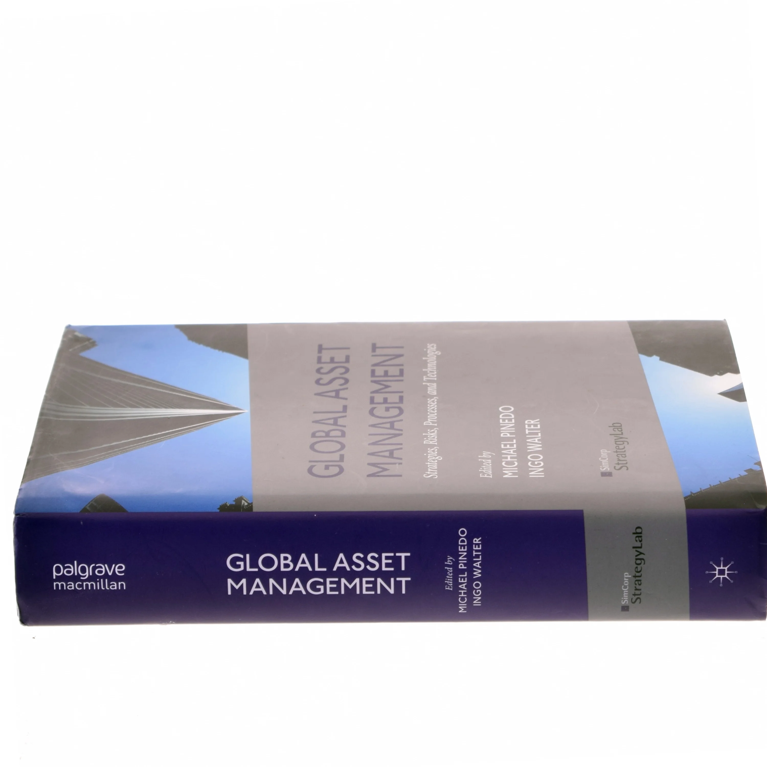 Global asset management : Strategies, risks, processes, and technologies (Bog)
