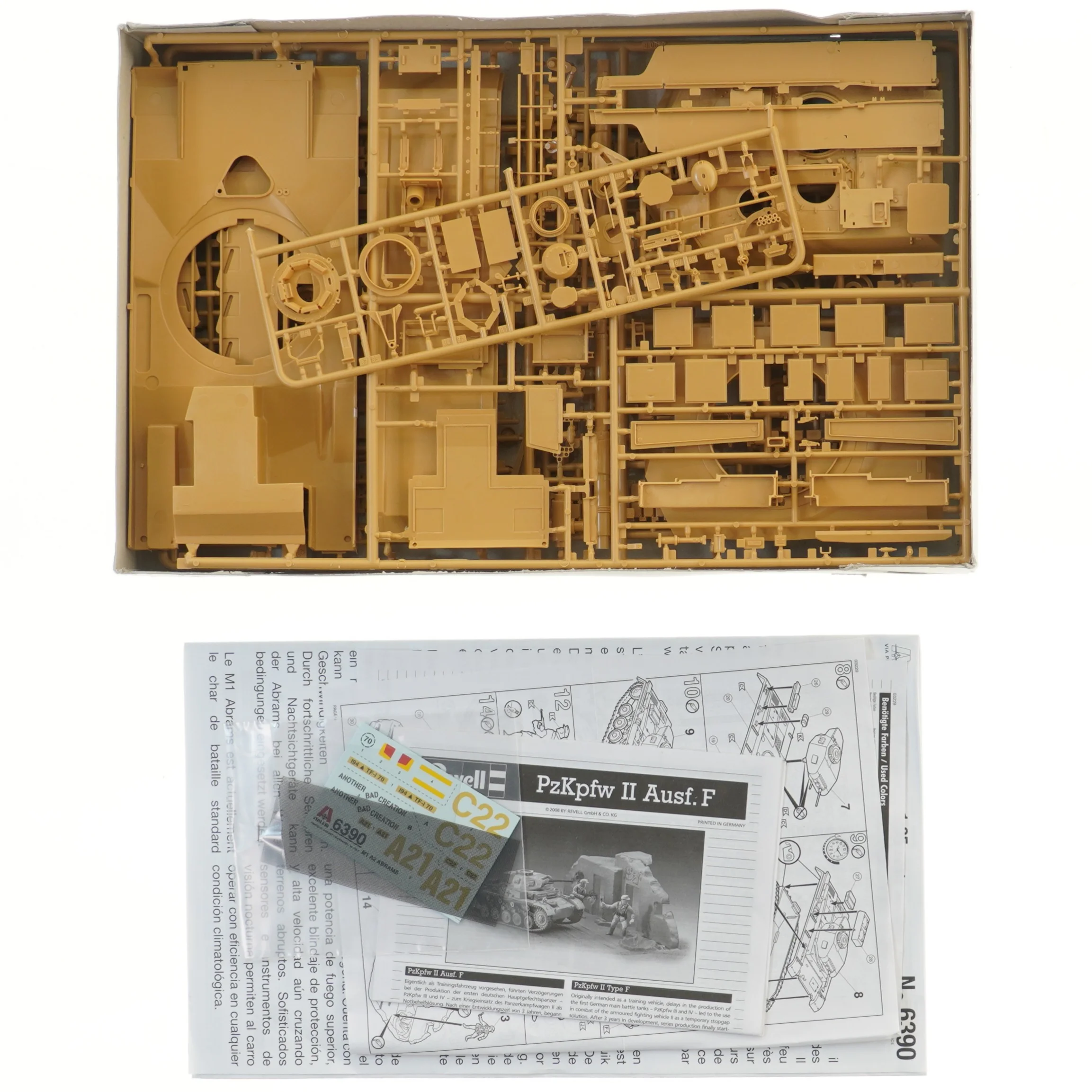 Italeri M1 A2 Abrams model kit fra Italeri (str. 37x24 cm)