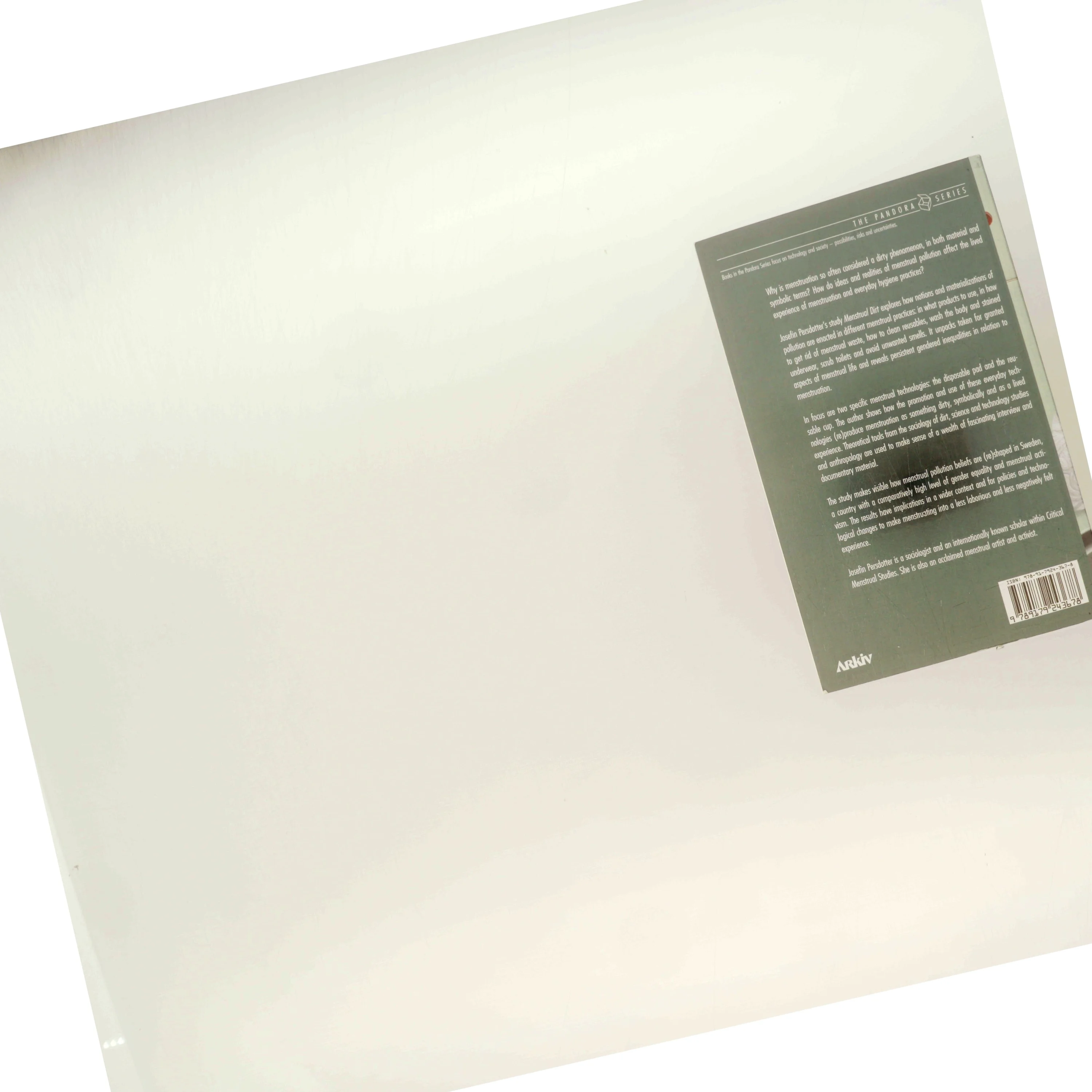 Menstrual dirt af Josefin Persdotter (Bog)