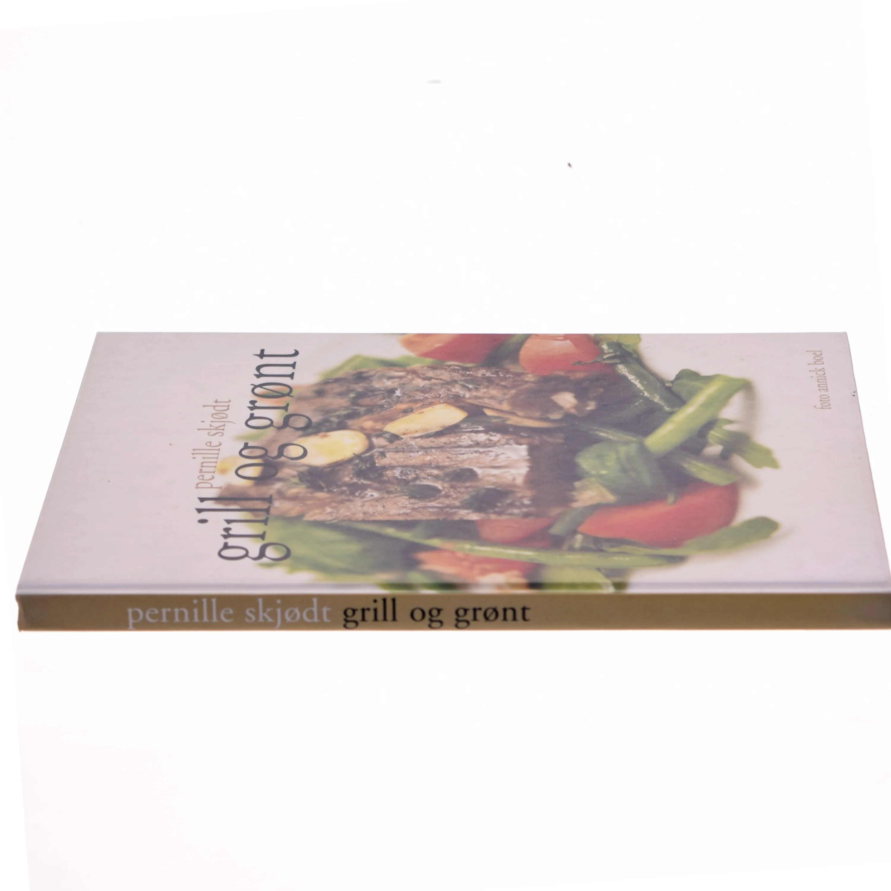 Grill og grønt af Pernille Skjødt (Bog)