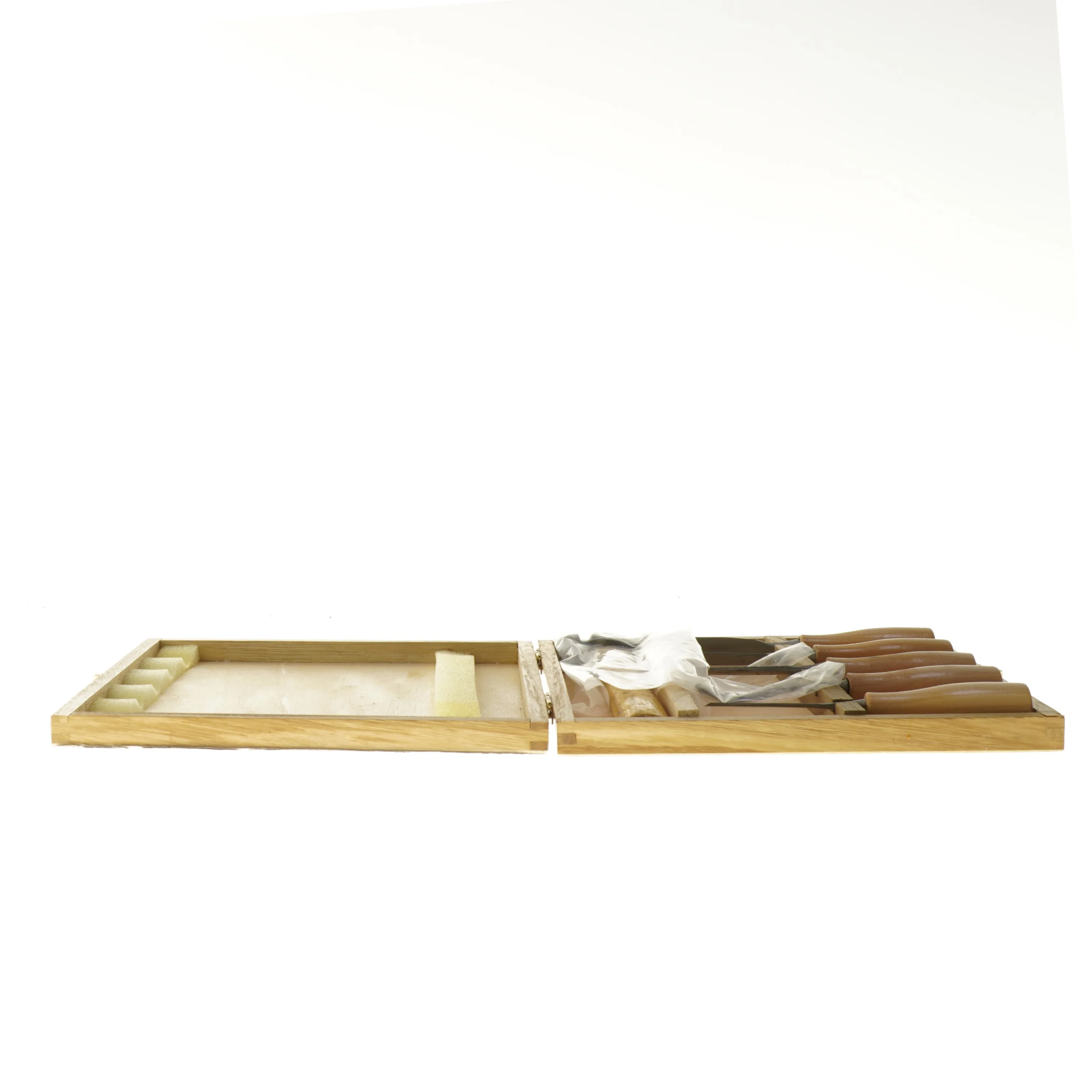 Sæt med hammer og stemmejern (str. 3x22x22 cm)