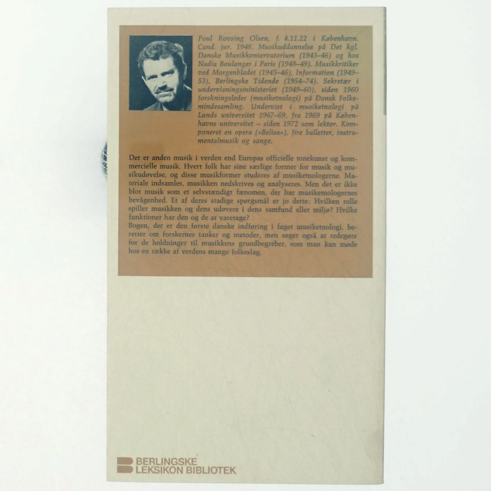 Musiketnologi af Poul Povsing Olsen