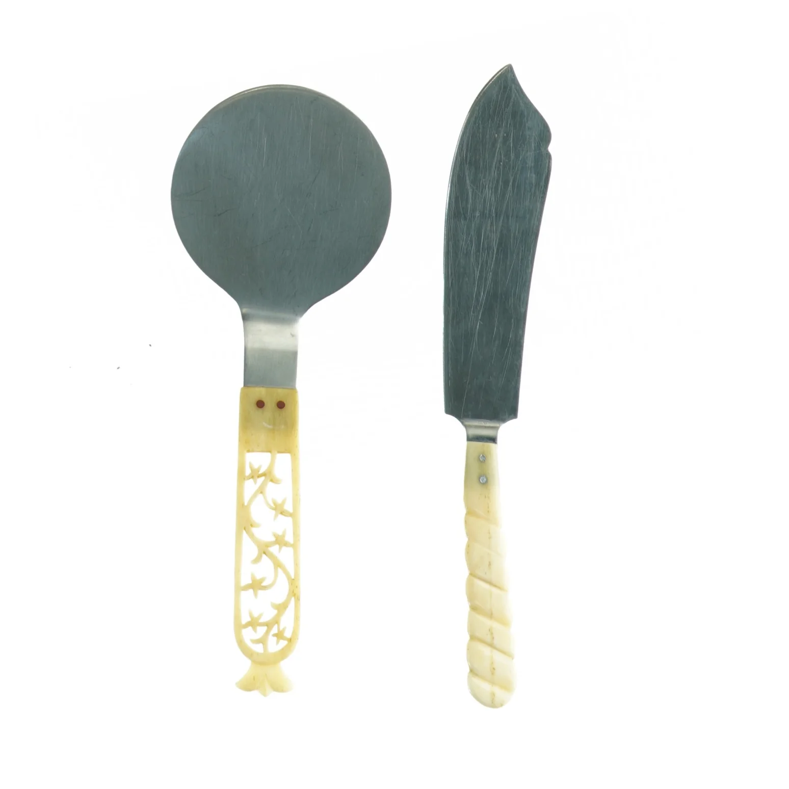 Kage serveringssæt med benhåndtag (str. 22 x 8 cm)