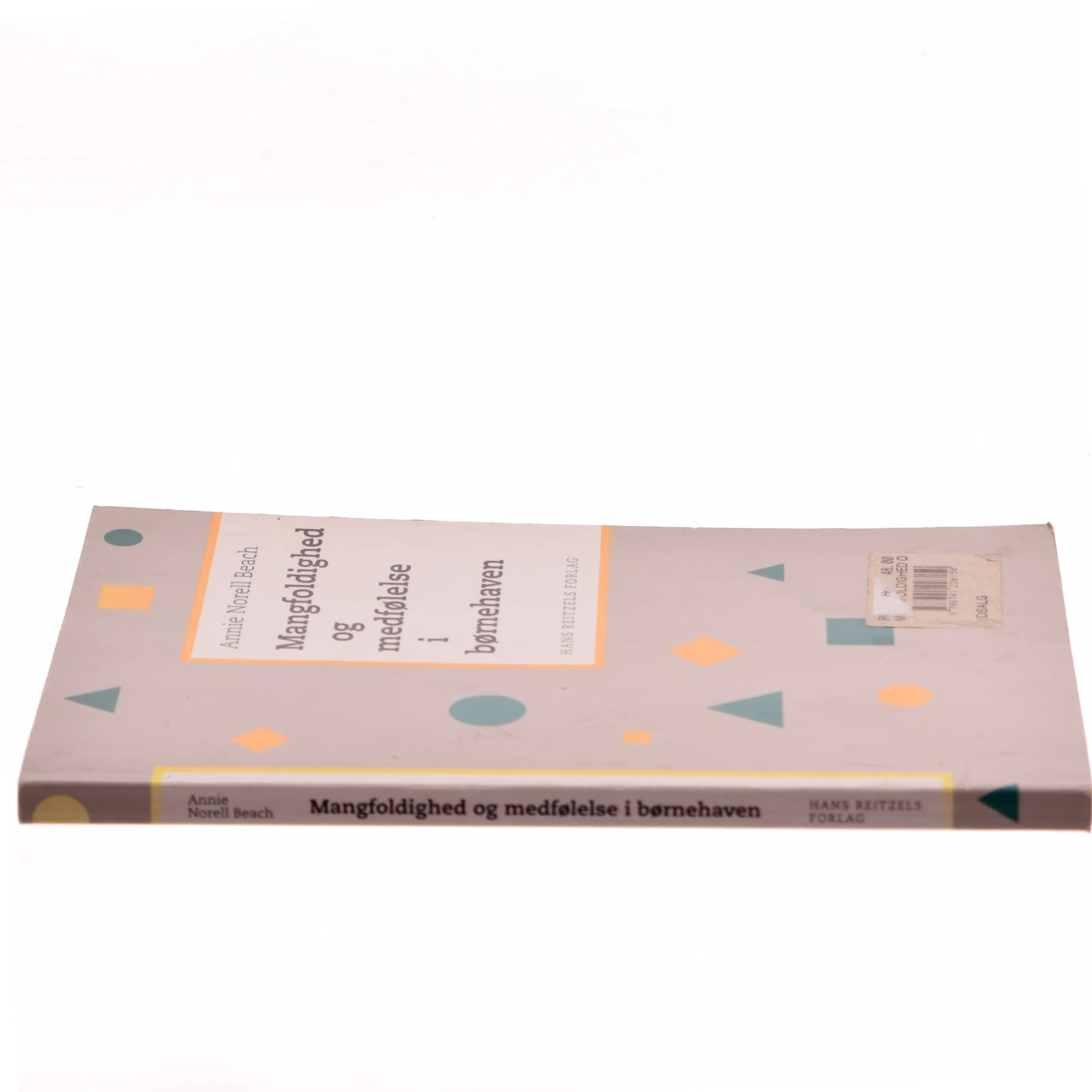 Mangfoldighed og medfølelse i børnehaven af Annie Norell Beach (Bog)