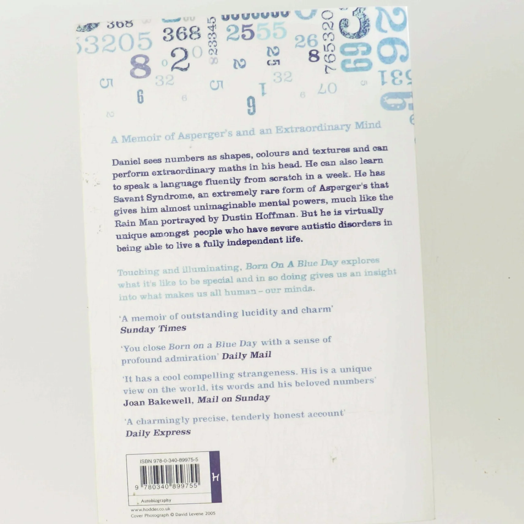 Born on a blue day : a memoir of Asperger's and an extraordinary mind af Daniel Tammet (Bog)