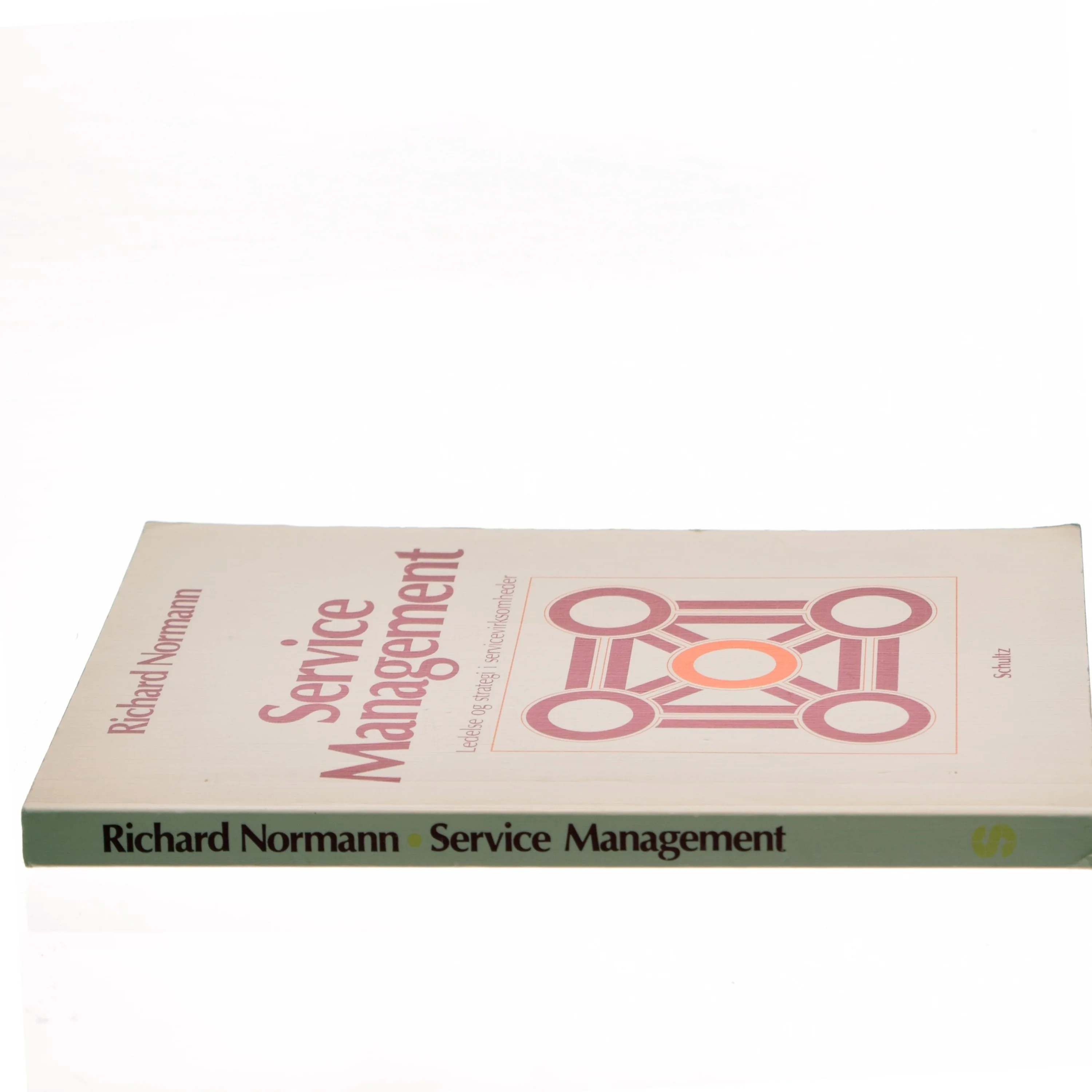 Service Management strategi og ledelse i servicevirksomheder af Richard Normann (Bog)