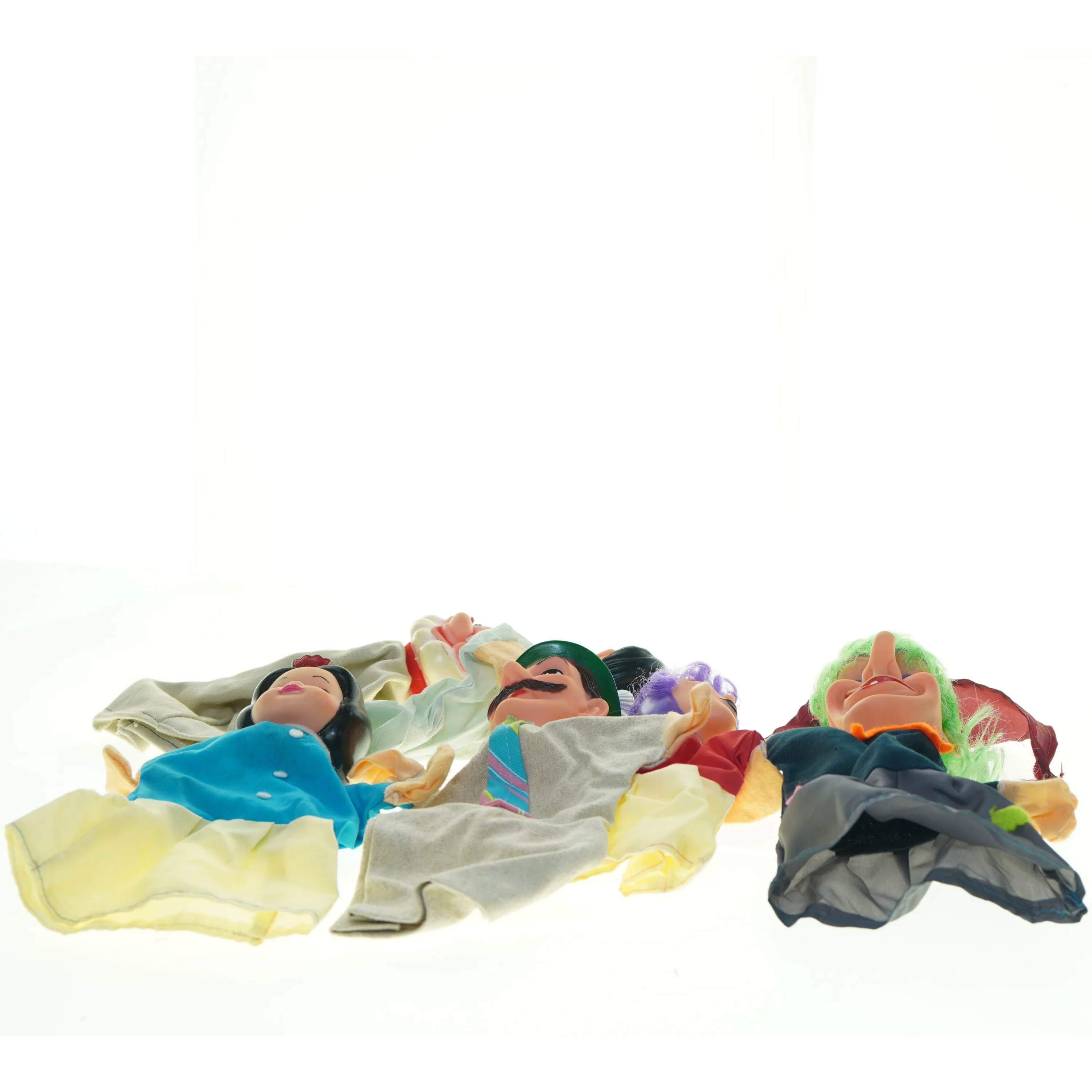 Fingerdukker (str. 25 x 16 x 14 cm)