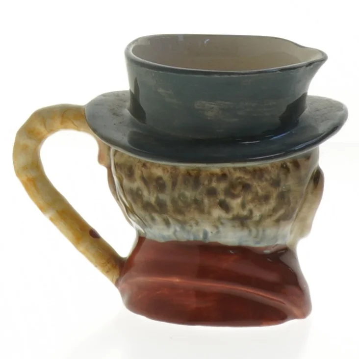 Toby jug (str. 8,5 cm)