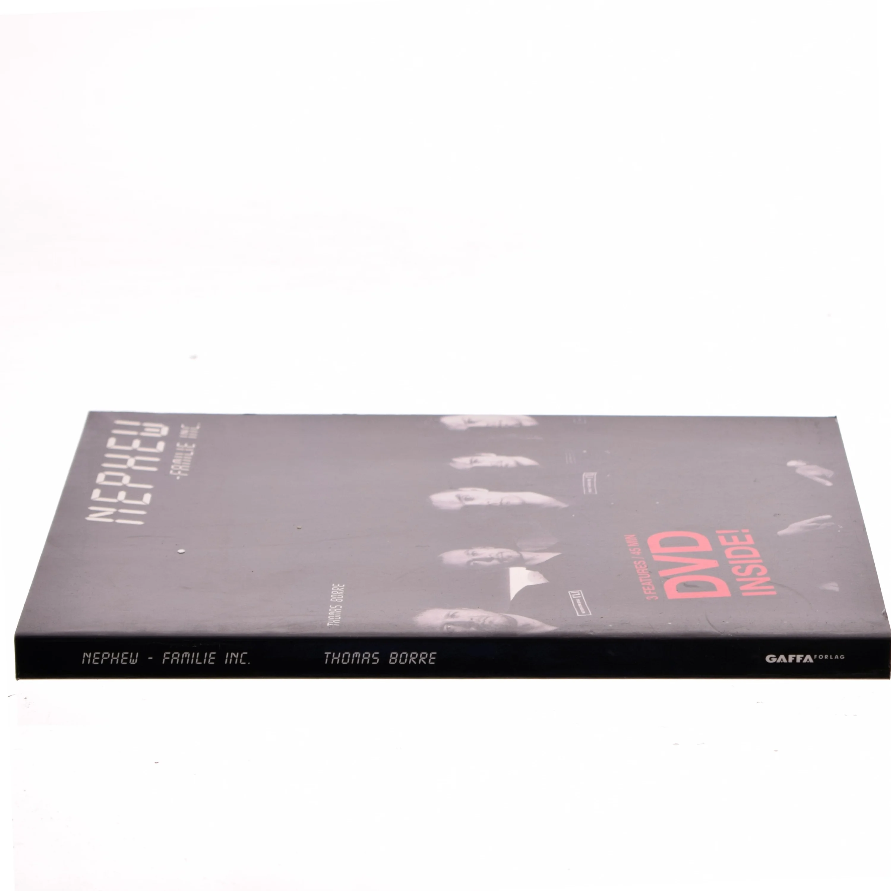 Nephew : familie inc. af Thomas Borre (Bog)