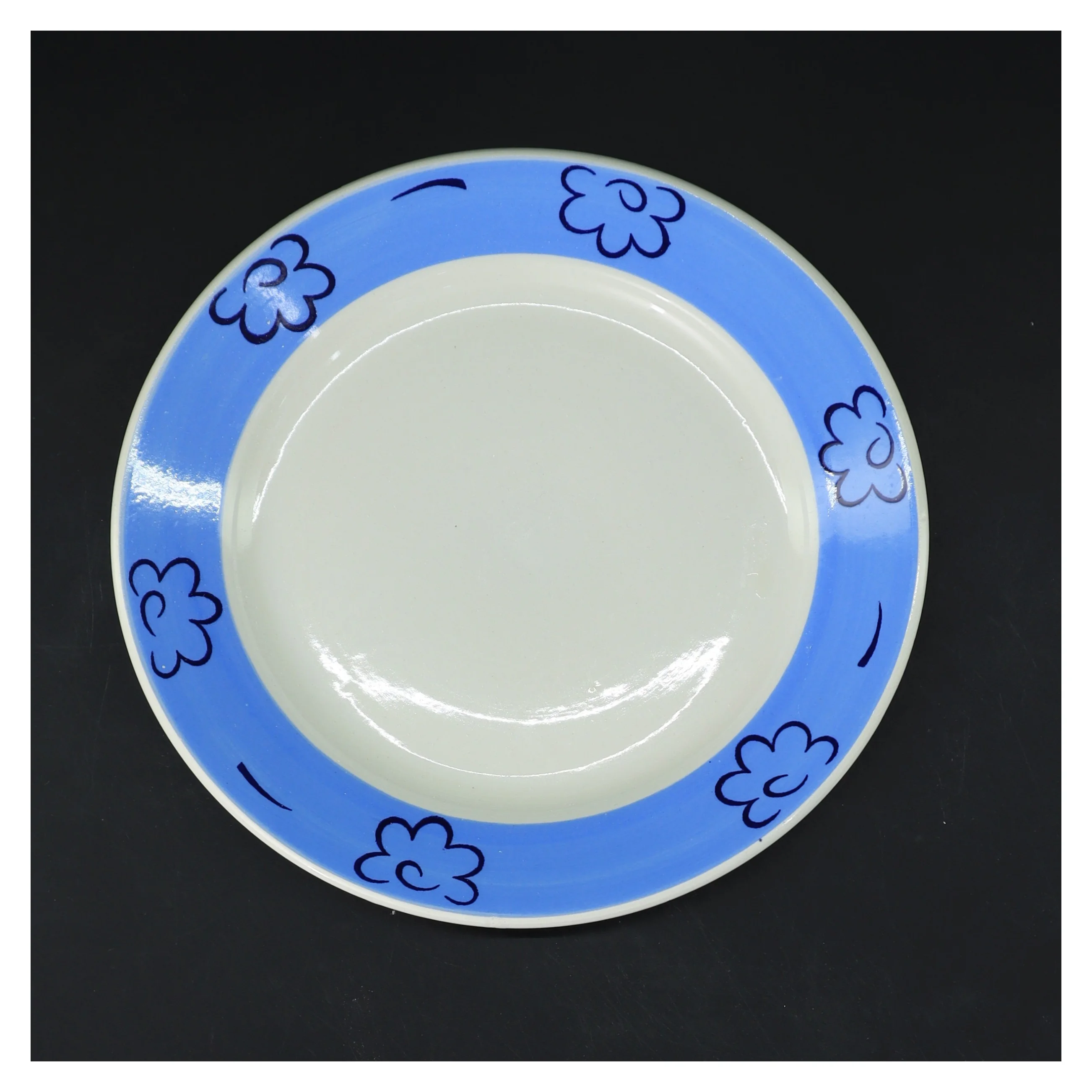 Porcelænstallerken med blomstermotiv (str. Ø 20,5 cm)