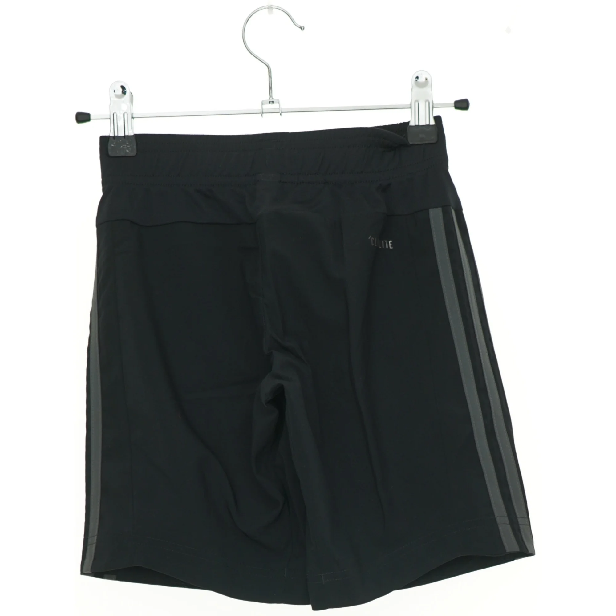 Adidas shorts (str. 116 cm)