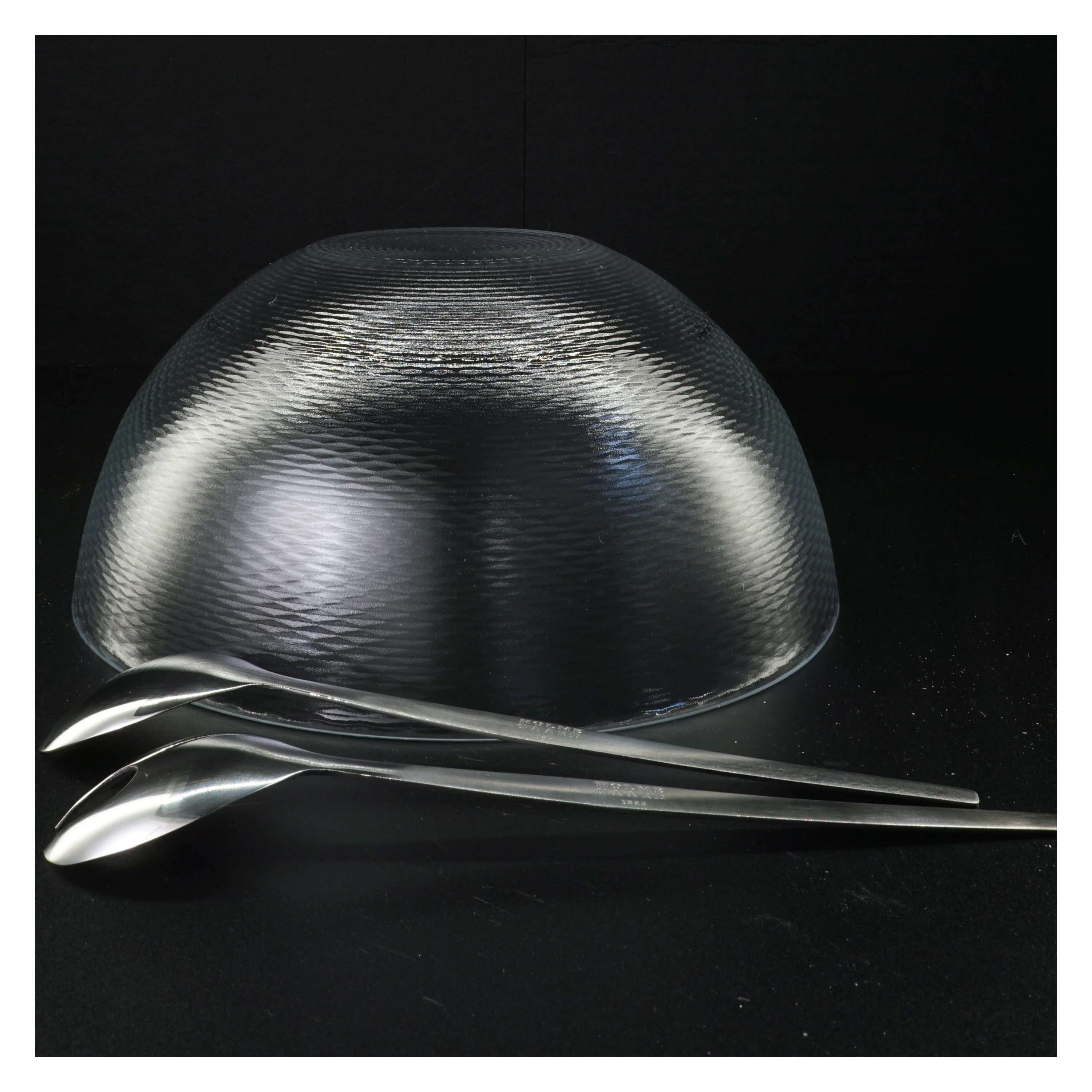 Holmegaard Facet stor salatskål og serveringssæt (str. 28 x 13 cm og 26 cm) fra Holmegaard Facet