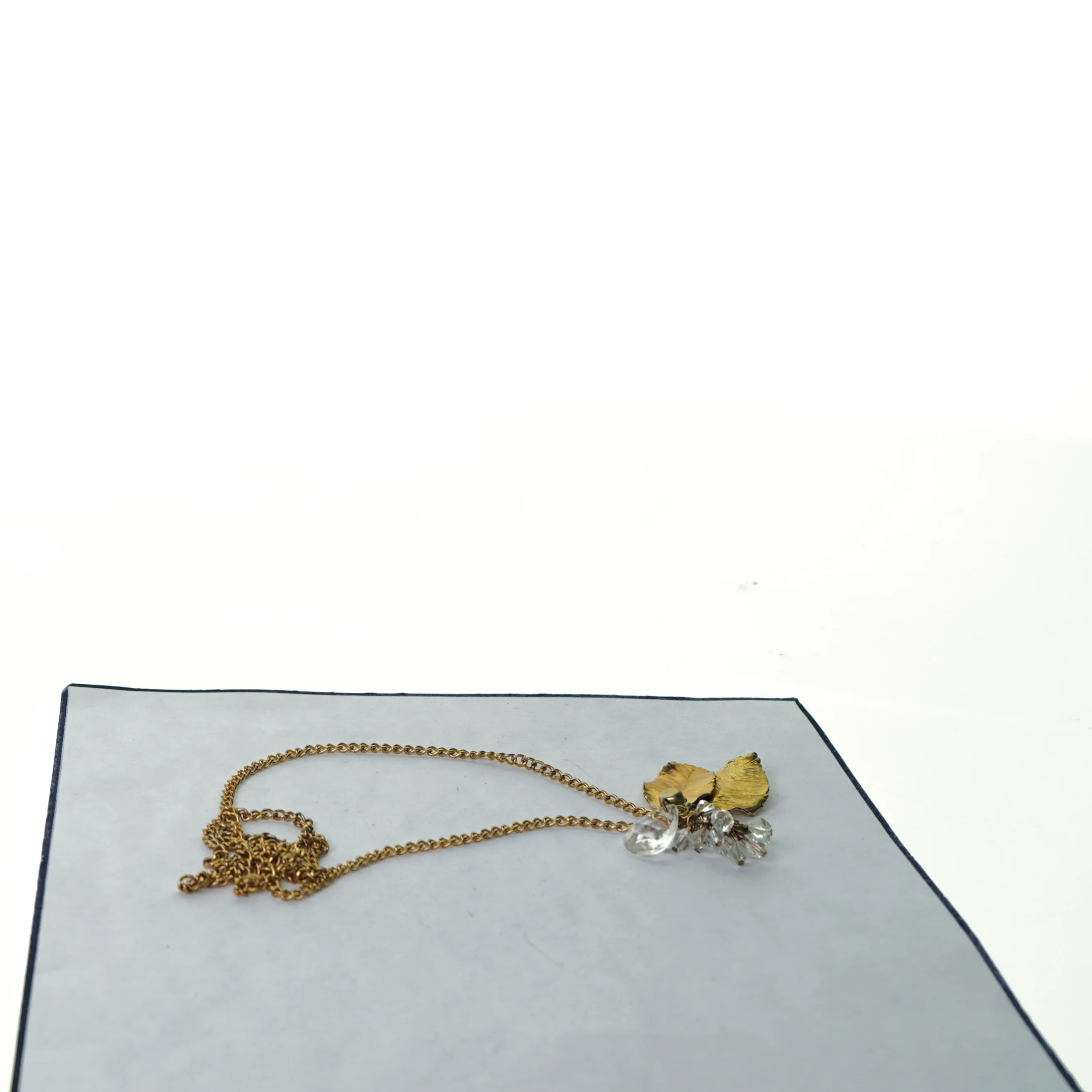 Halskæde (str. 37 cm)