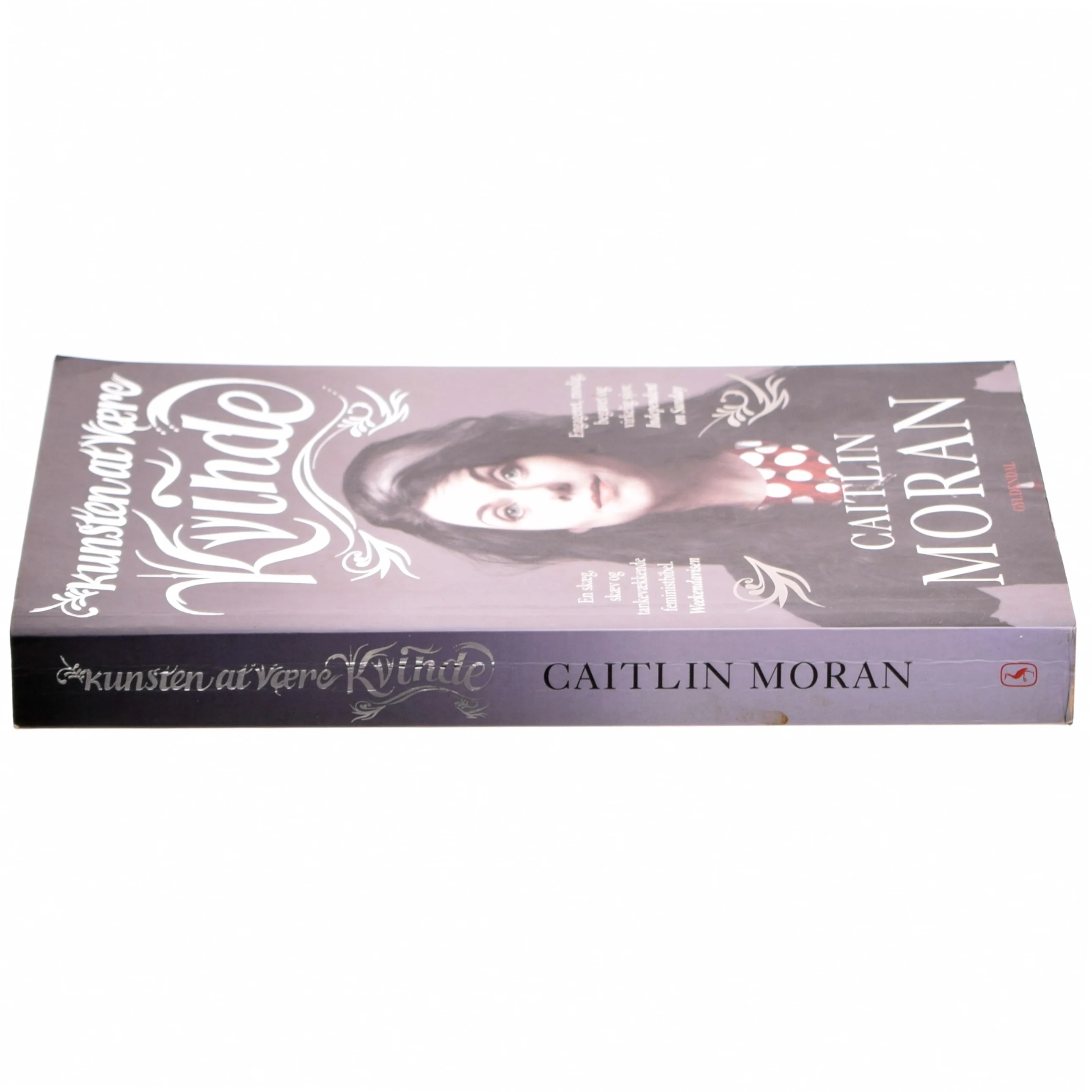 Kunsten at være kvinde af Caitlin Moran (f. 1975) (Bog)