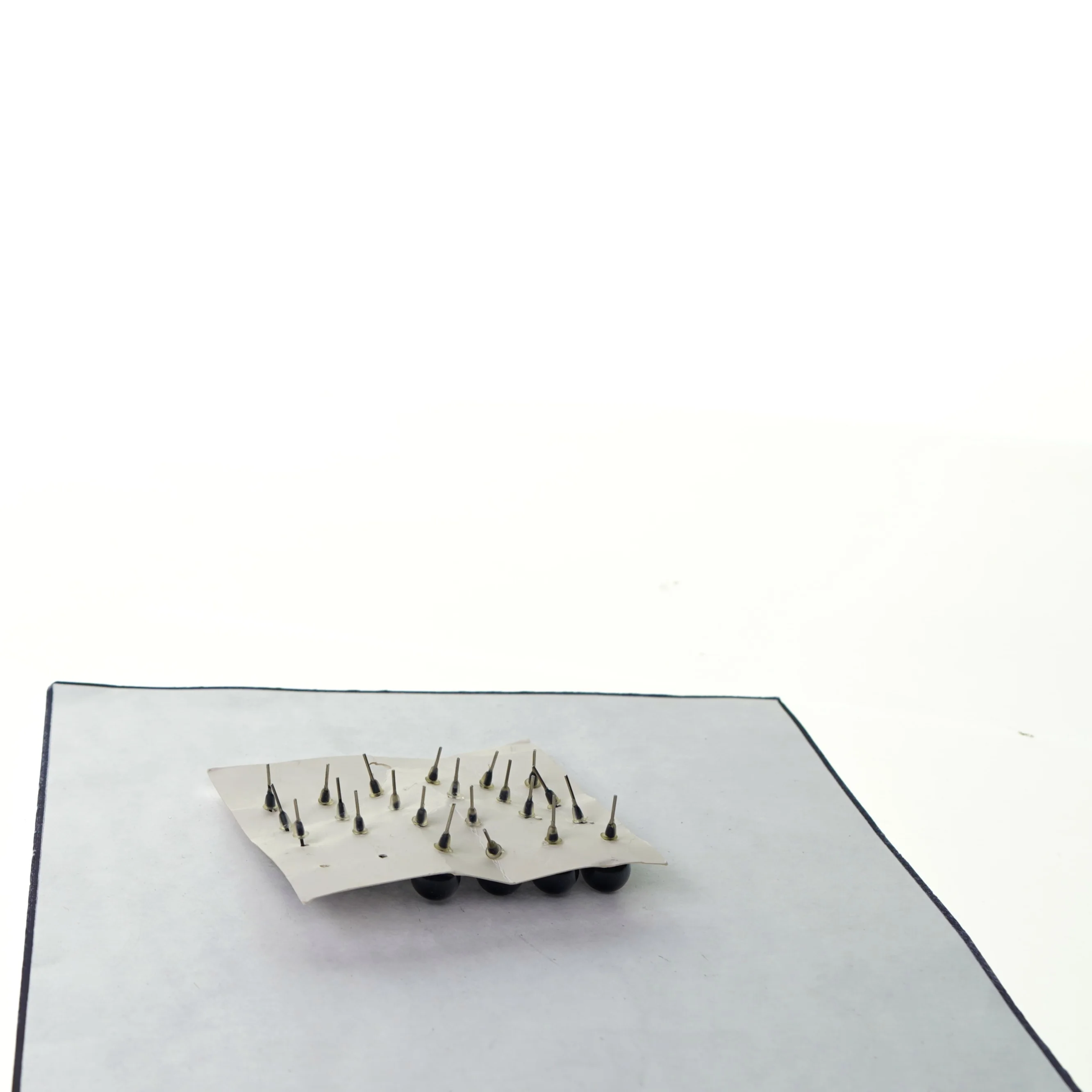 Ørestikker fra Fashion Jury (str. 9 x 8 cm)