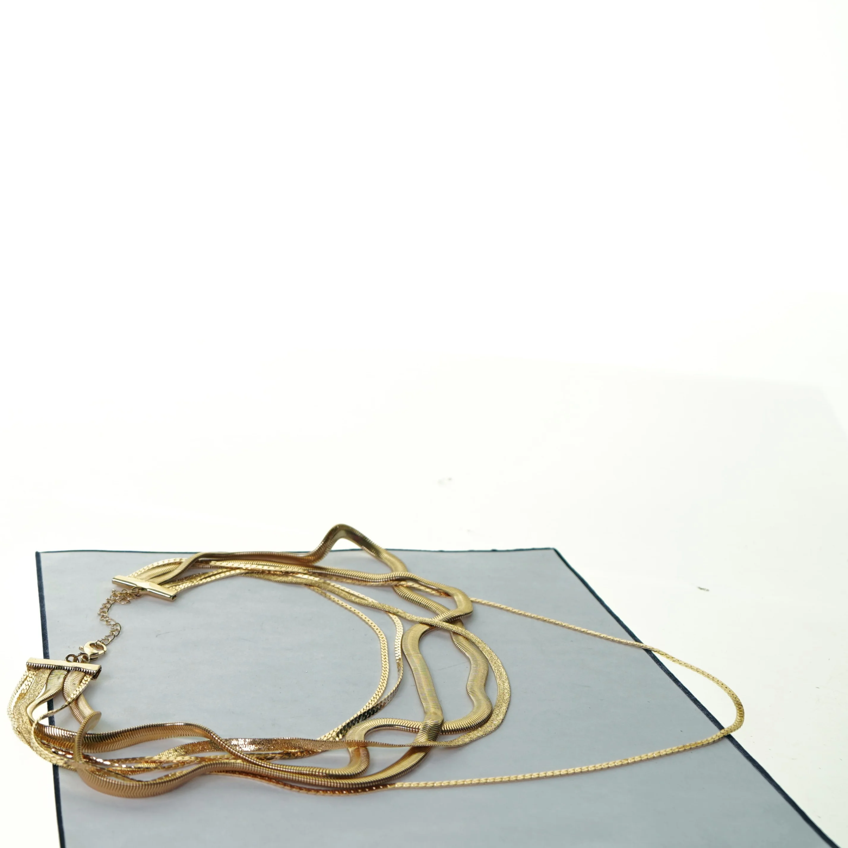 Halskæde (str. 28 cm)