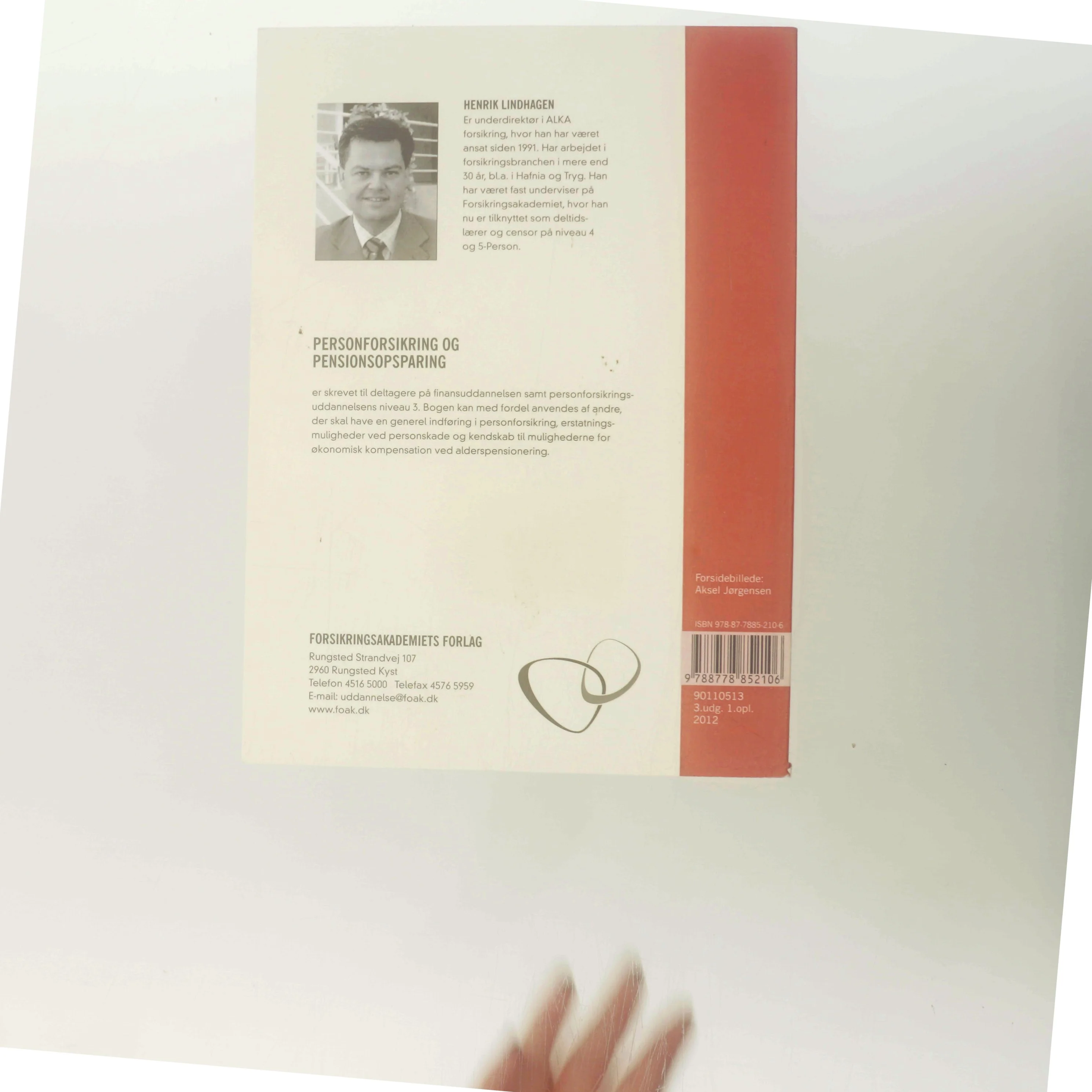 Personforsikring og pensionsopsparing af Henrik Lindhagen (Bog)