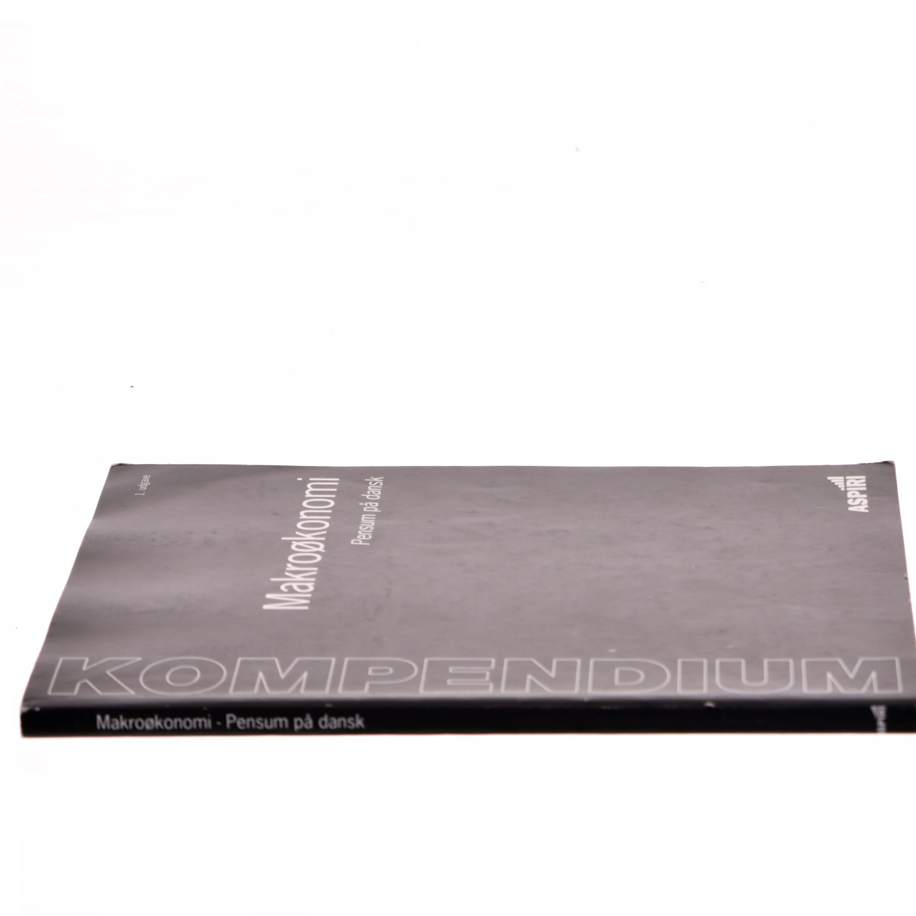 Kompendium i makroøkonomi af Mads Wadstrøm (Bog)