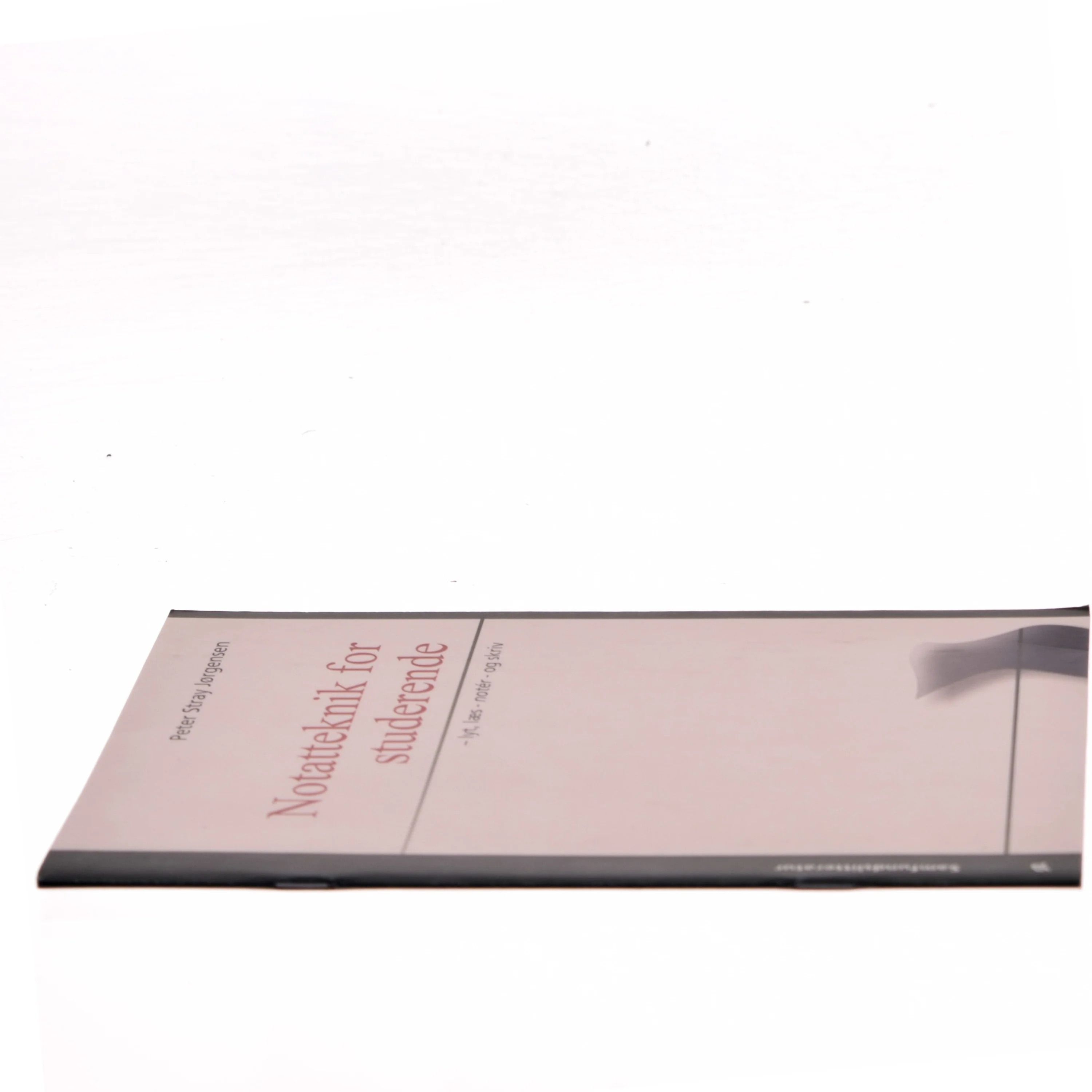 Notatteknik for studerende : lyt, læs - notér - og skriv af Peter Stray Jørgensen (Bog)