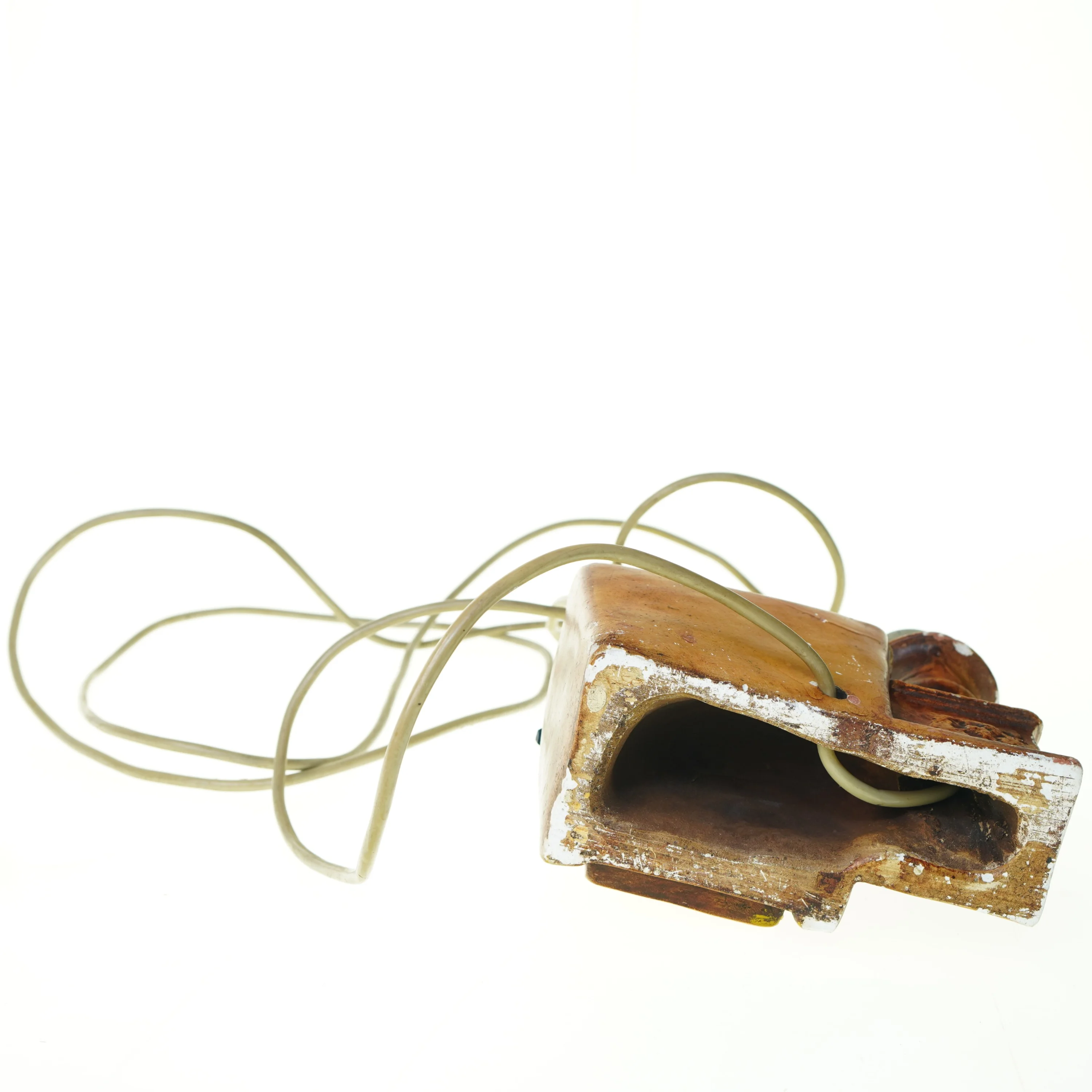 Bordlampe med figur (str. 14 x 16 x 8 cm)