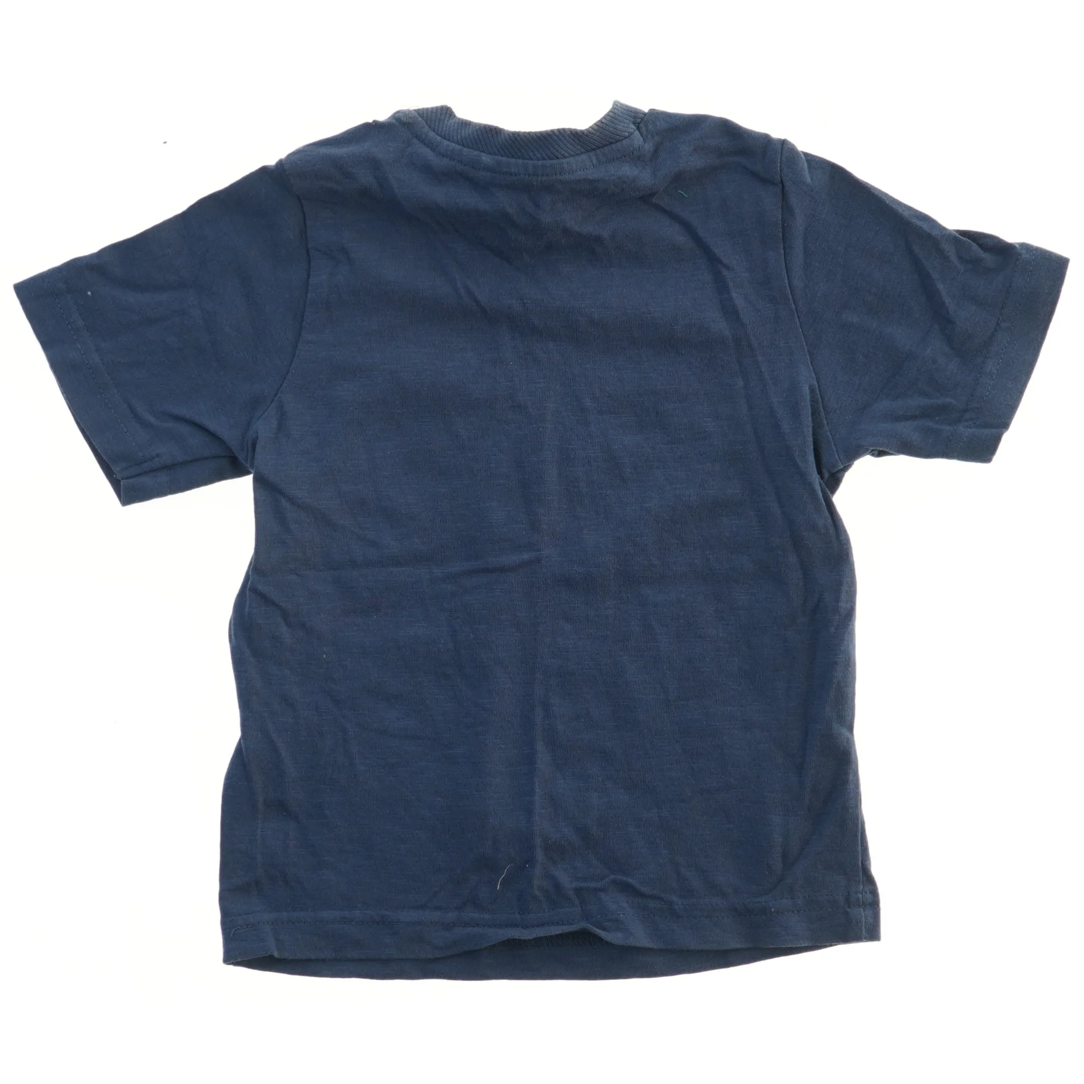 T-shirt med surf-motiv fra Minymo (str. 80)