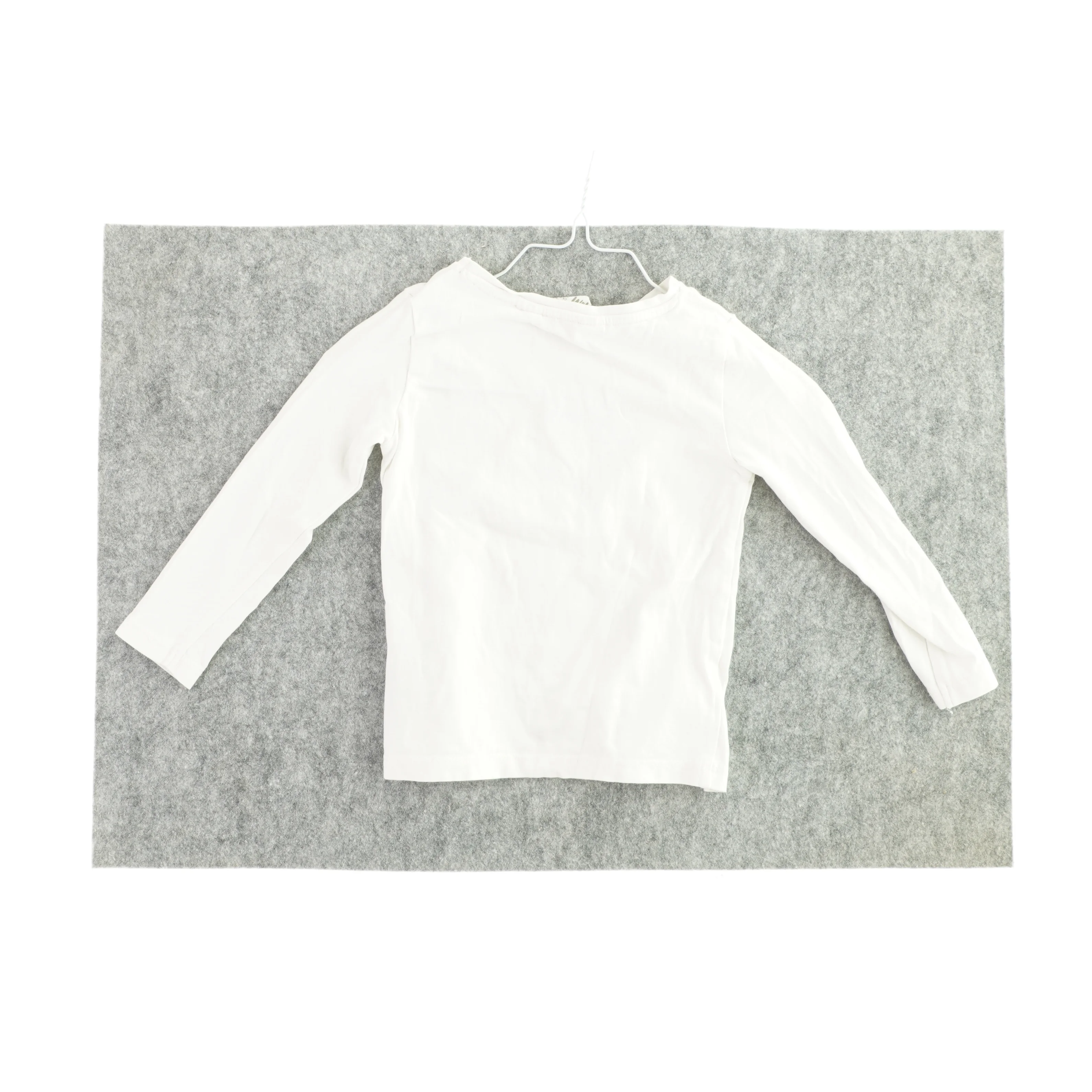 Bluse fra H&M (str. 92)