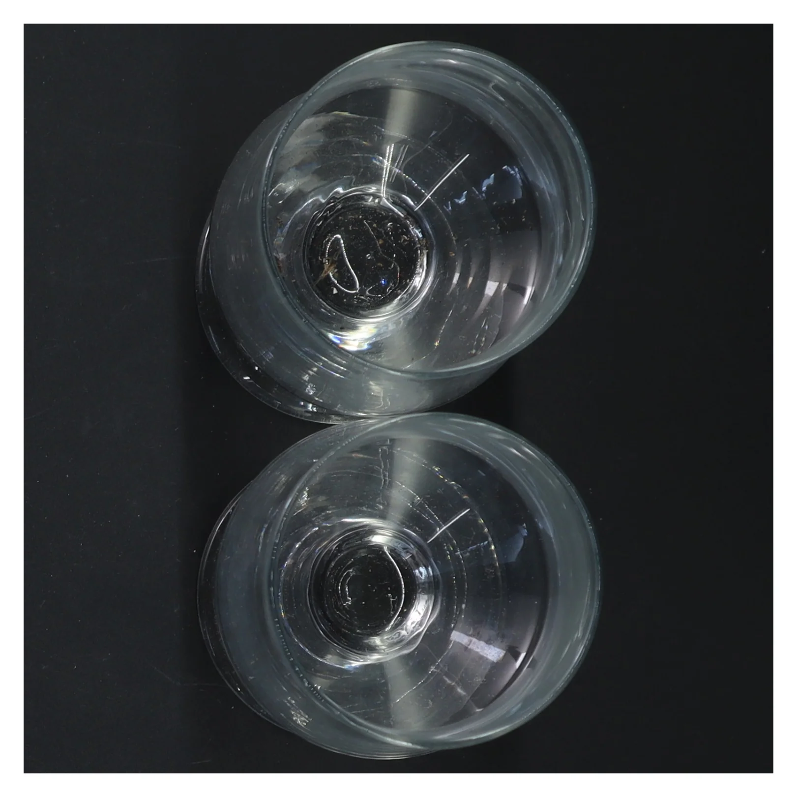 Sæt med to glas (str. 13,5 cm. 2 styk)