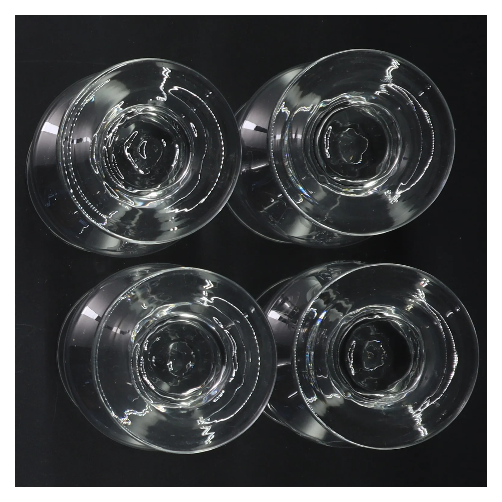 Glas sæt (str. 11,5 cm. 4 styk)