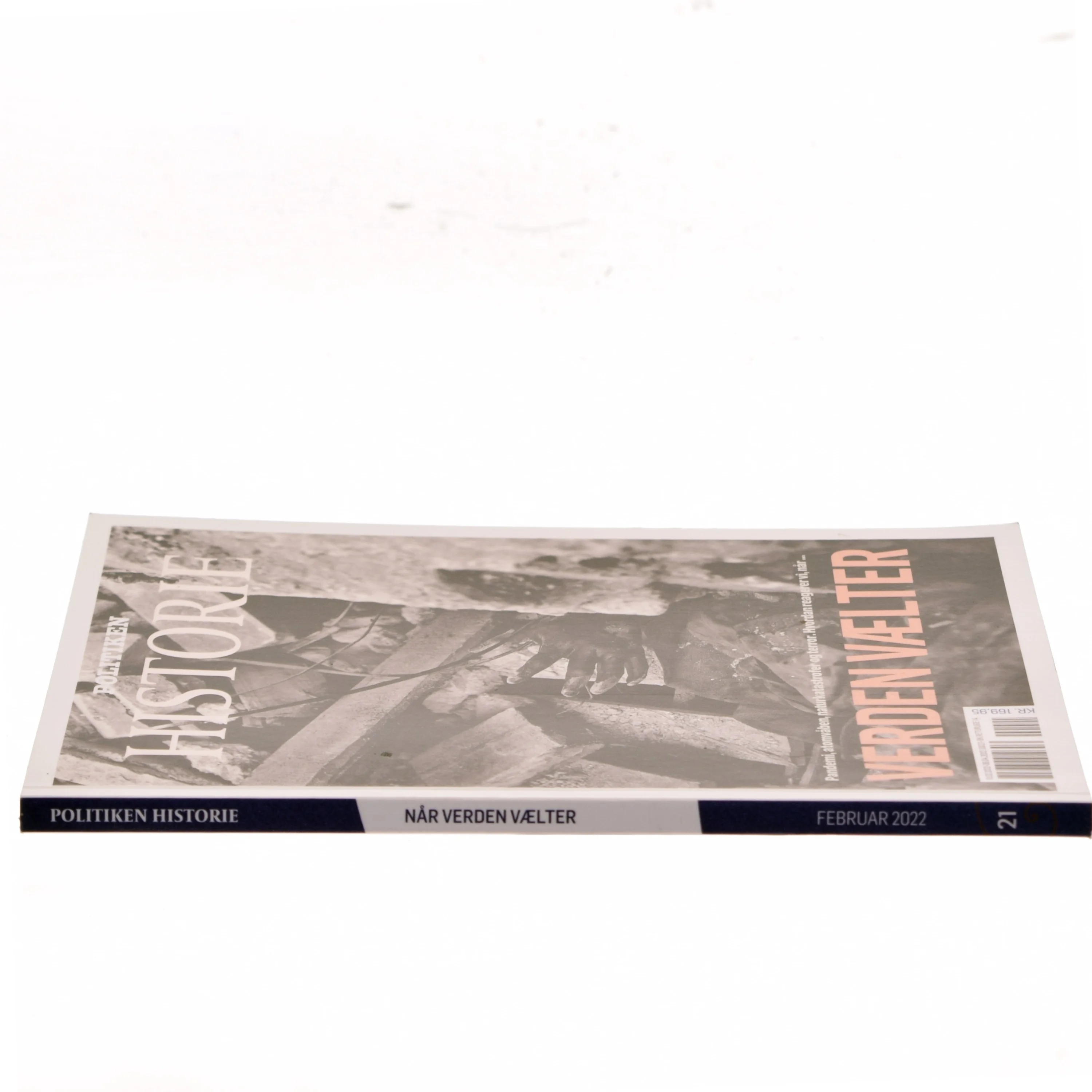 Verden Vælter (Bog)