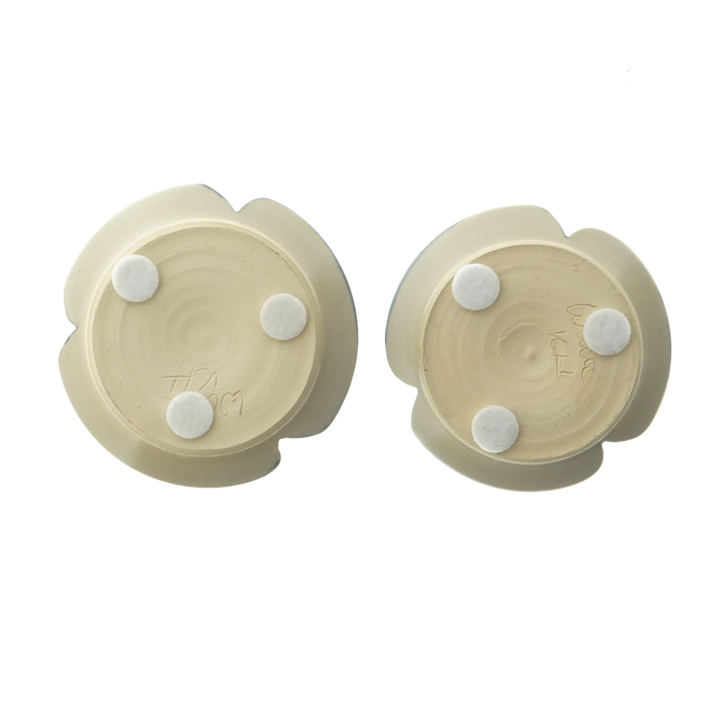 Keramiske lysestager (str. 12 cm)