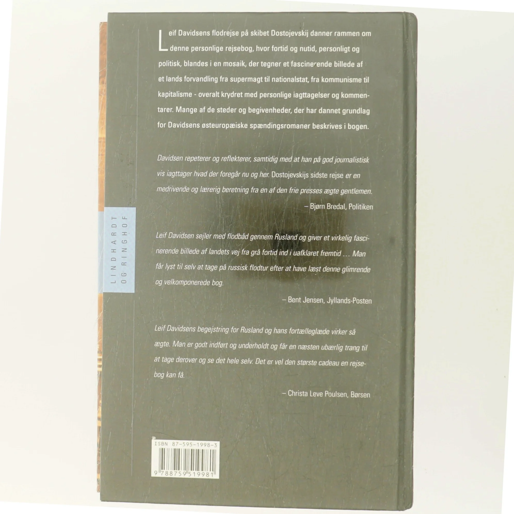 Dostojevskijs sidste rejse : en personlig beretning om et lands forvandling : rejseerindringer af Leif Davidsen (Bog)