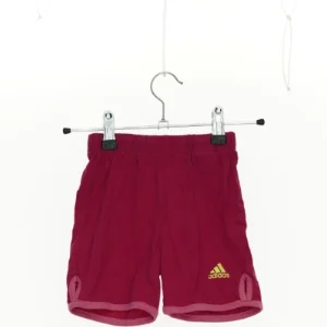 Shorts fra Adidas (str. 92 cm)