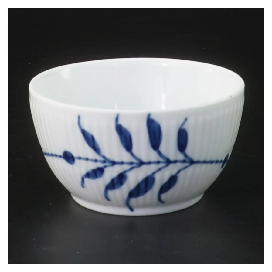 Mega musselmalet sk&aring;l 8 cm.