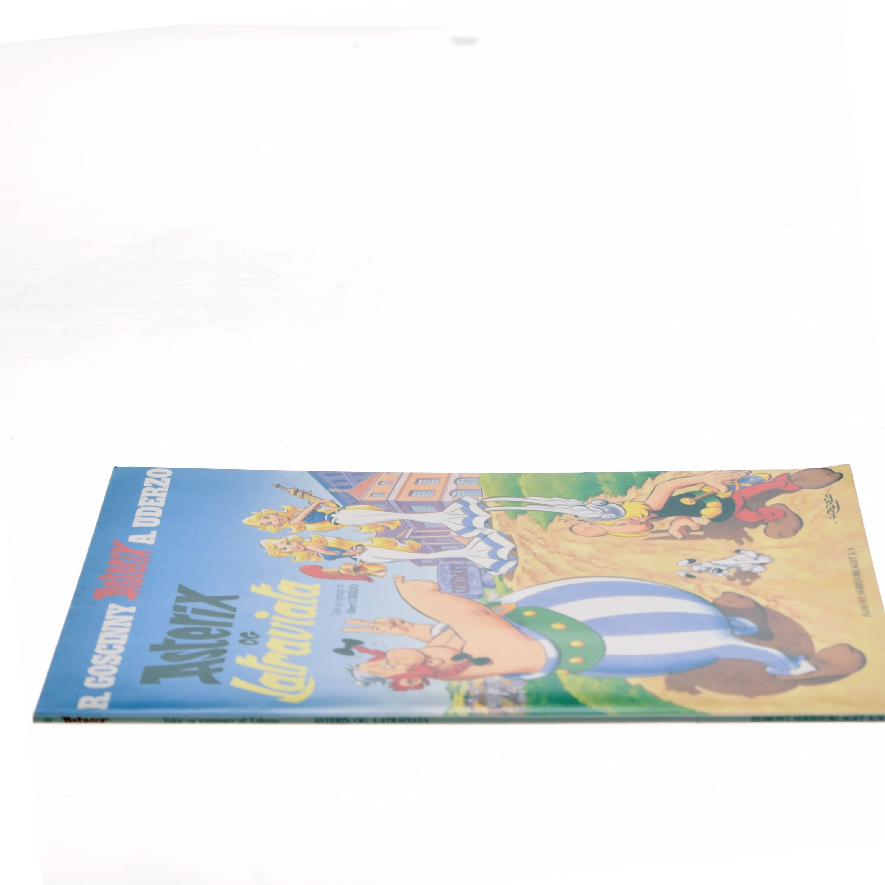 Asterix og Latraviata af R. Goscinny (Bog)