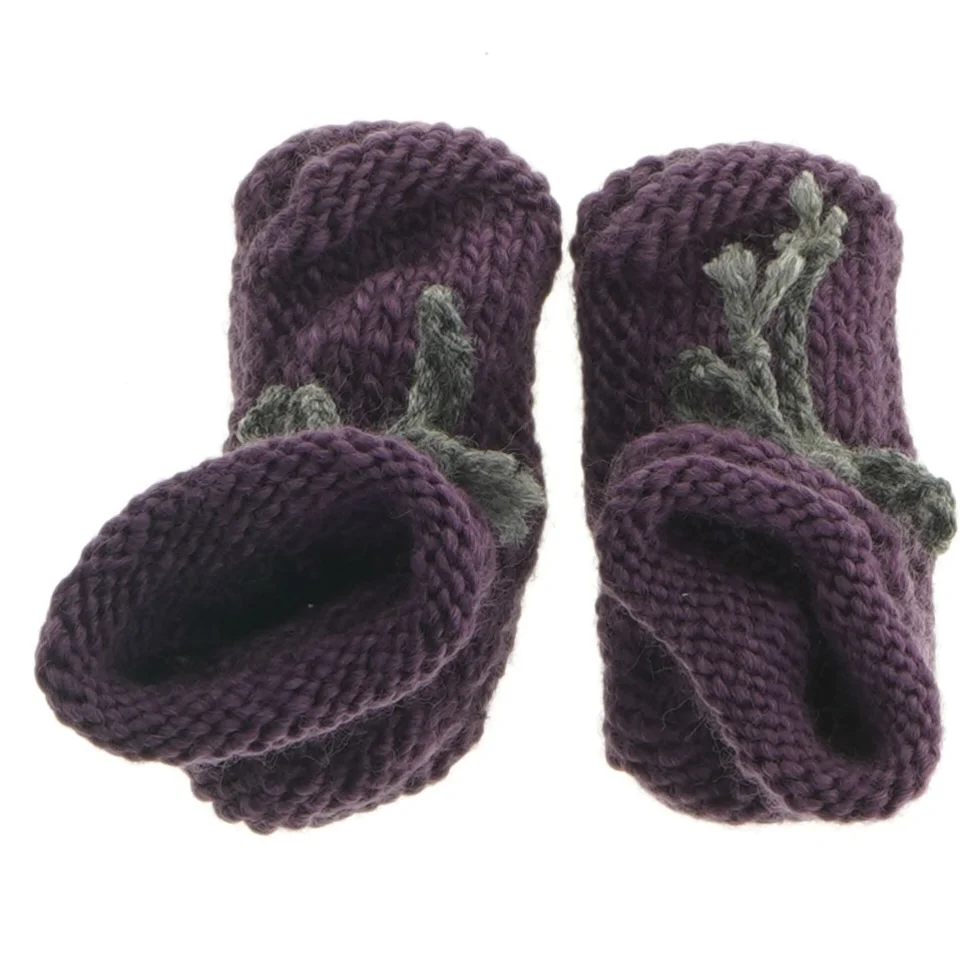 Strikkede babystøvler i lilla (str. 11 cm)