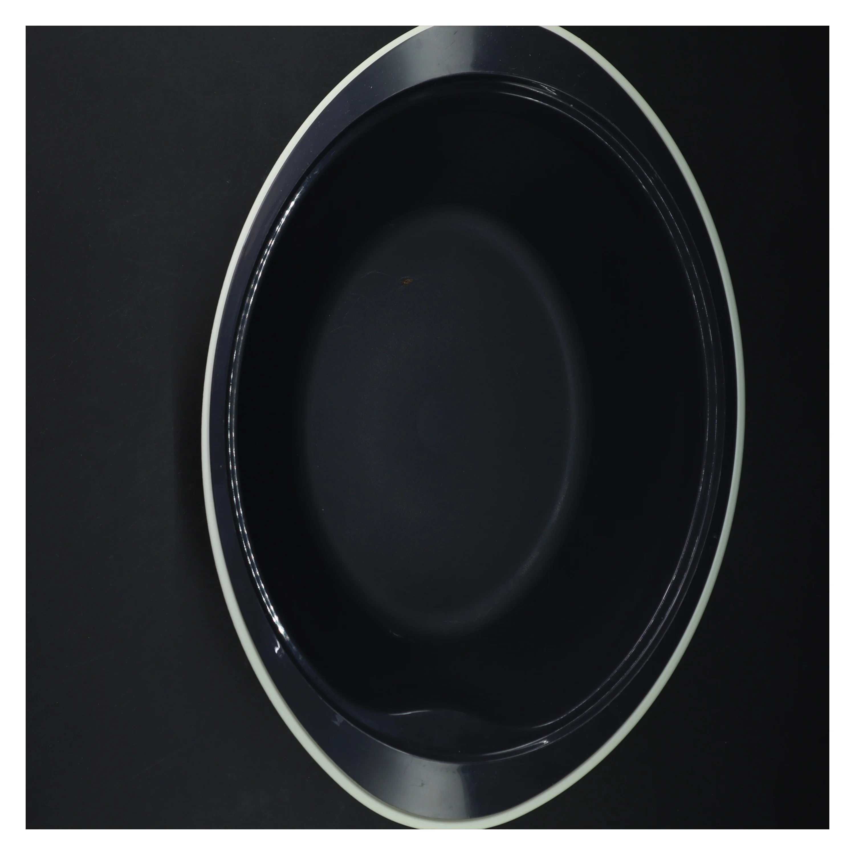 Stor skål med låg fra Tupperware (str. 25x32x14 cm)