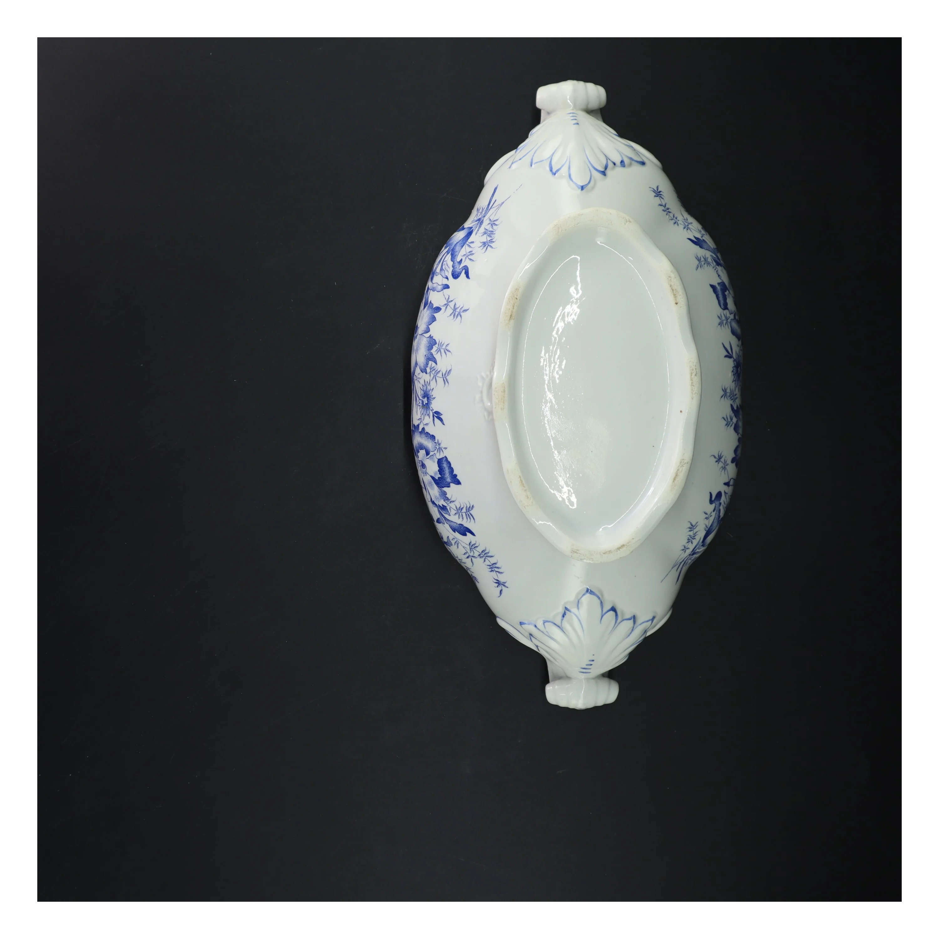 Porcelæns suppeterrin med låg (str. 35 cm)